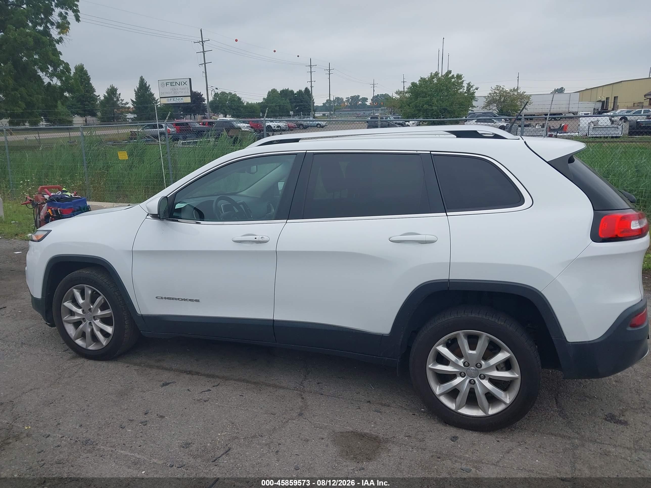 2015 Jeep Cherokee Limited White vin: 1C4PJLDB3FW732895