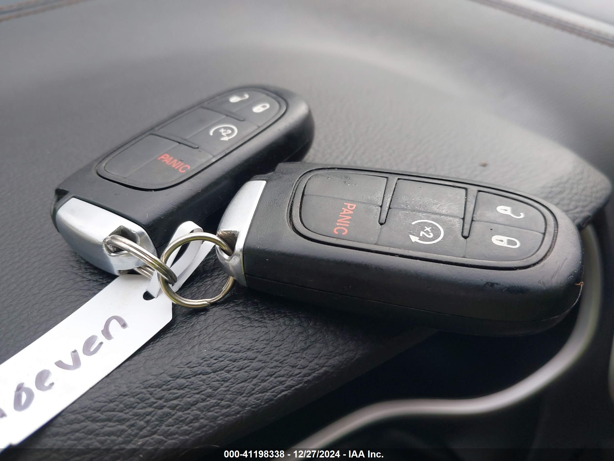2017 Jeep Cherokee Limited Fwd Серый vin: 1C4PJLDB3HW518184