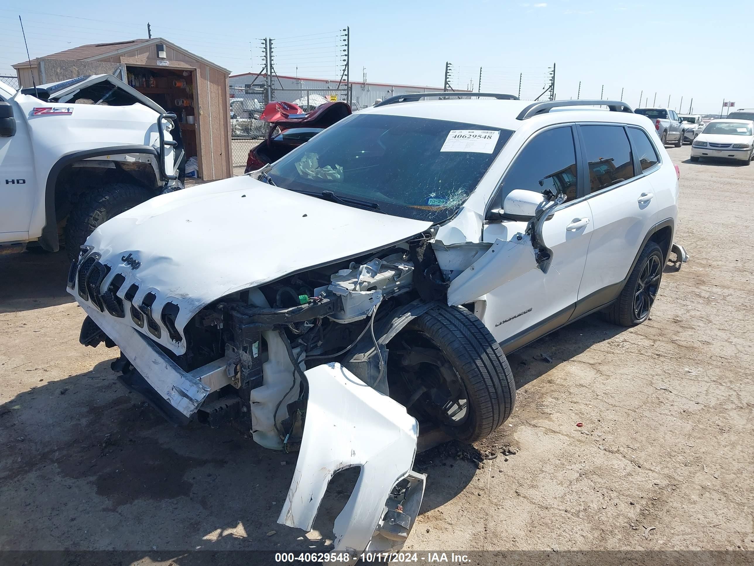 2017 Jeep Cherokee Limited Fwd White vin: 1C4PJLDB3HW526219