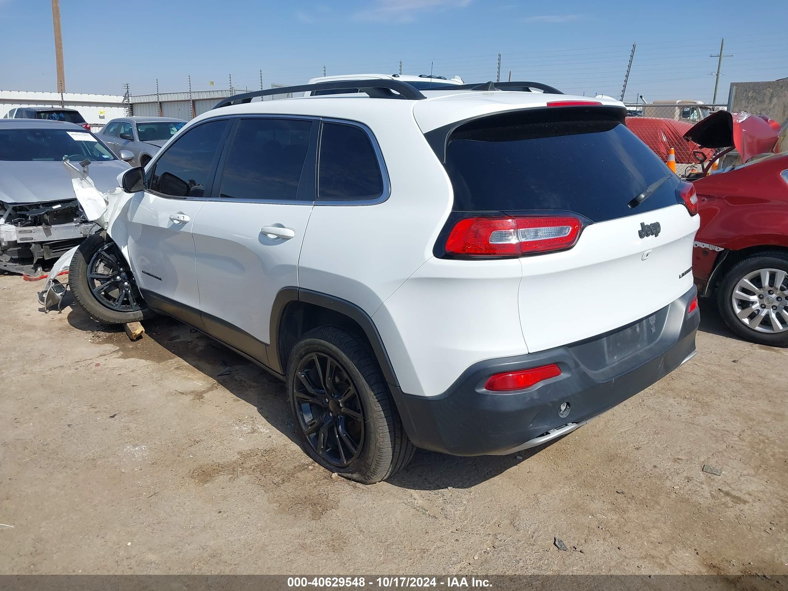 2017 Jeep Cherokee Limited Fwd White vin: 1C4PJLDB3HW526219