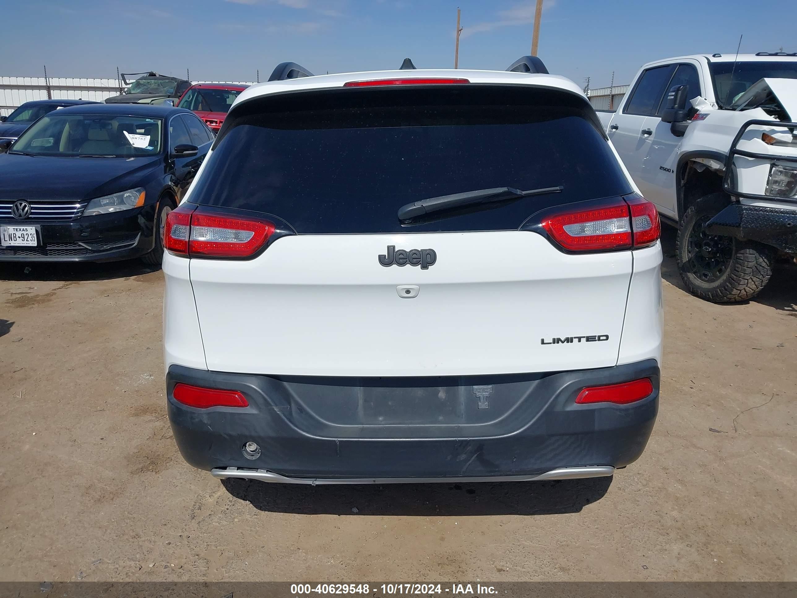 2017 Jeep Cherokee Limited Fwd White vin: 1C4PJLDB3HW526219