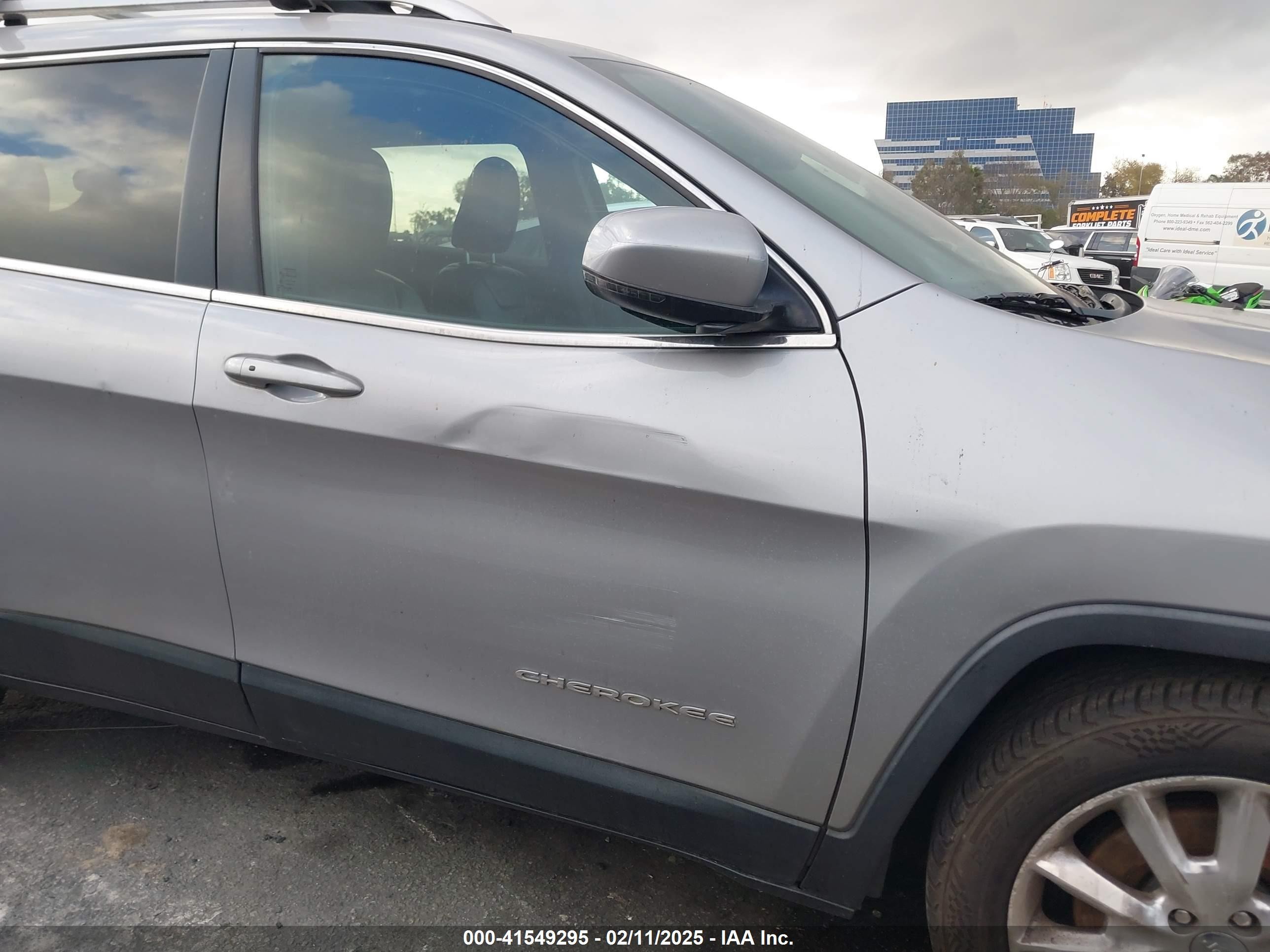 2017 Jeep Cherokee Limited Fwd Gray vin: 1C4PJLDB4HW526035