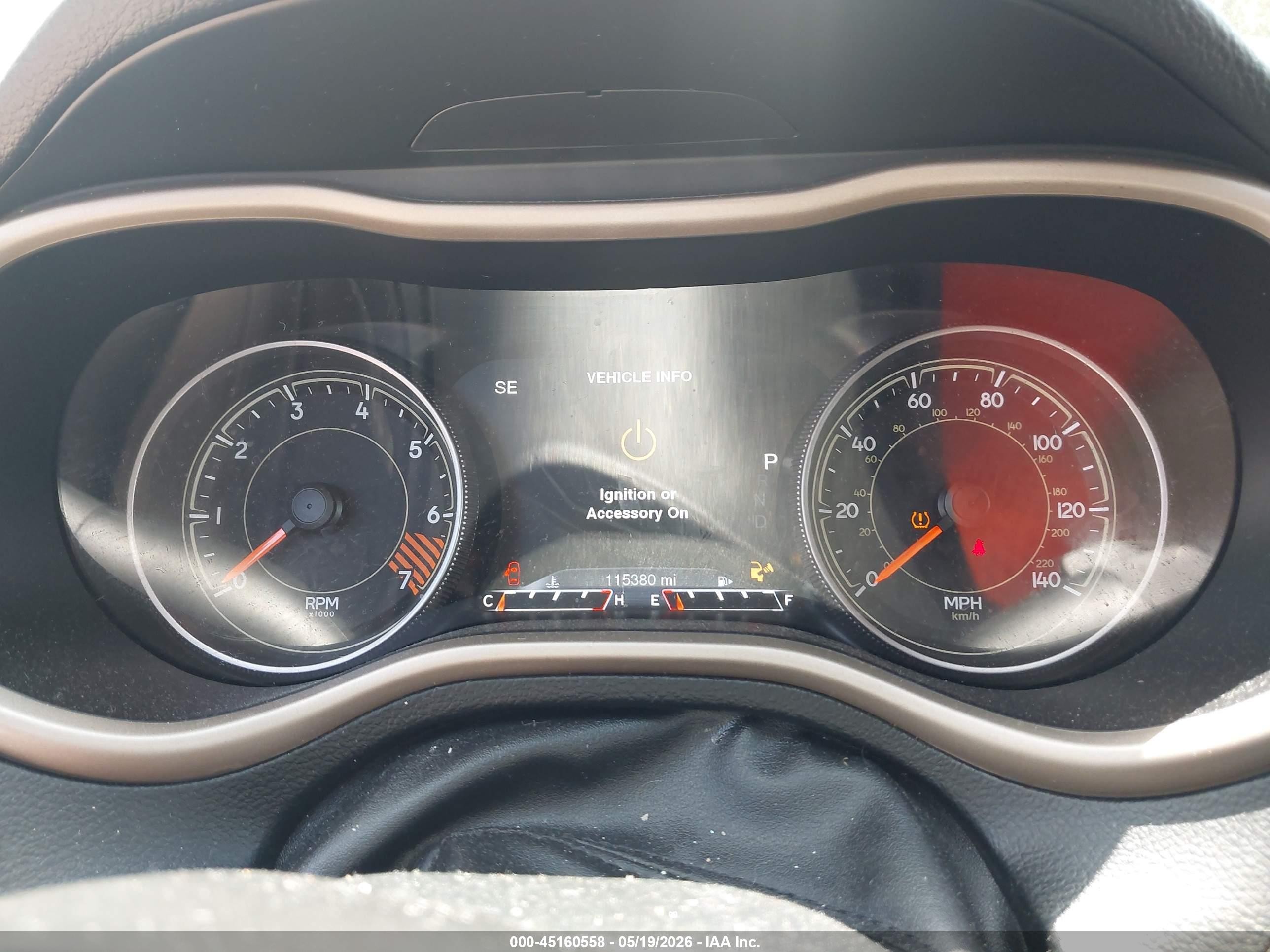 2015 Jeep Cherokee Limited Зеленый vin: 1C4PJLDB5FW701289