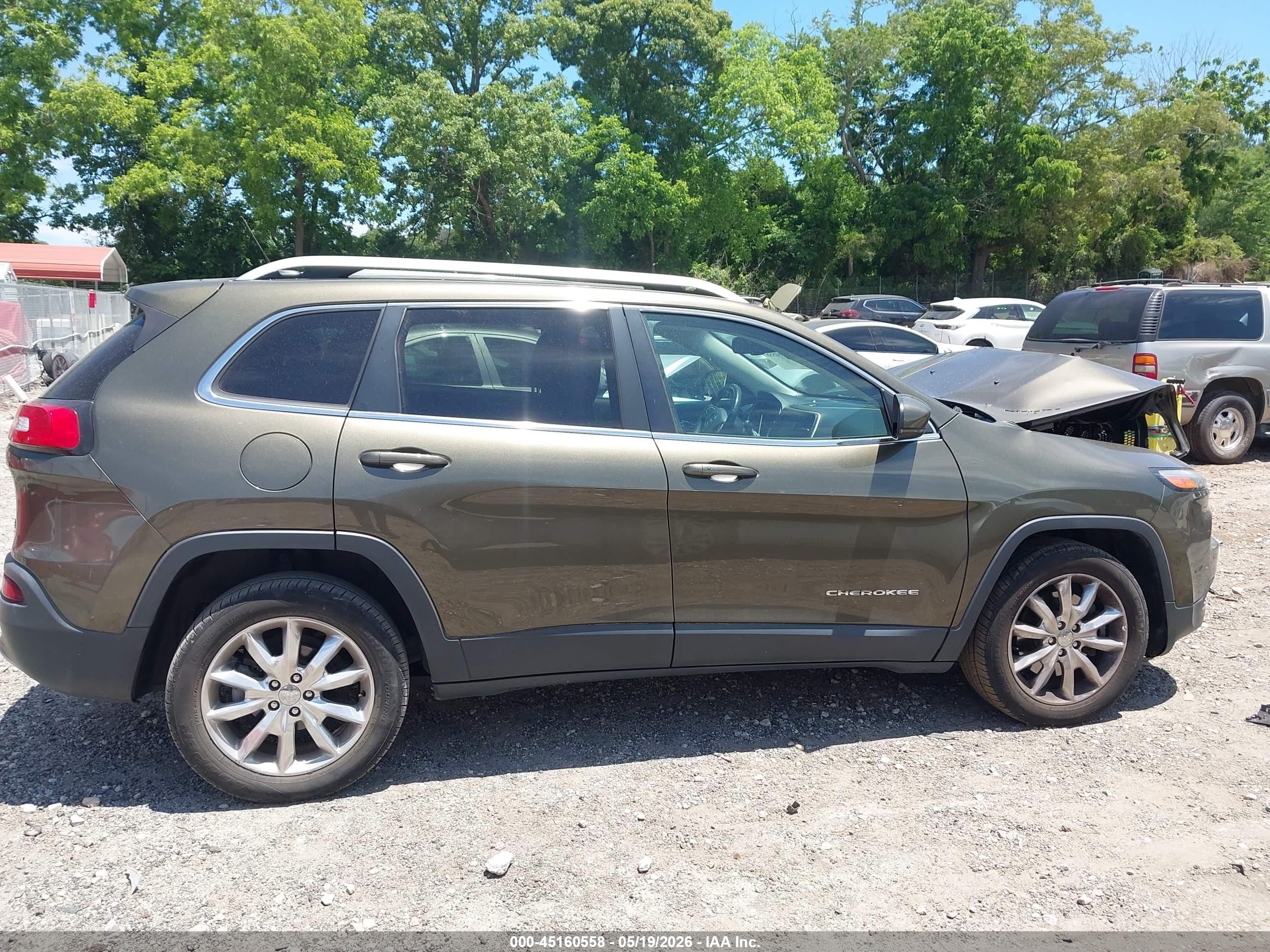 2015 Jeep Cherokee Limited Зеленый vin: 1C4PJLDB5FW701289