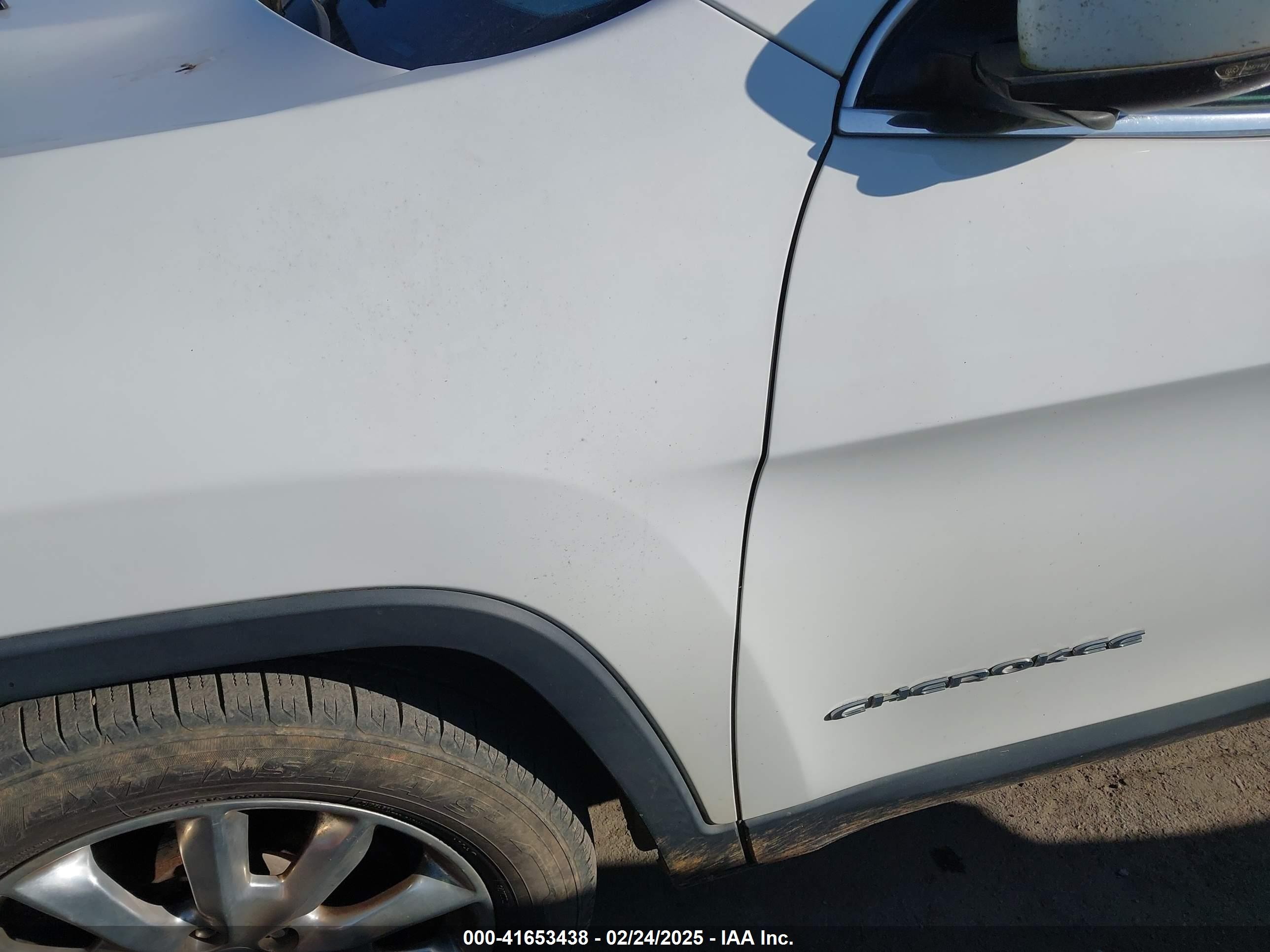 2017 Jeep Cherokee Limited Fwd White vin: 1C4PJLDB5HW534225