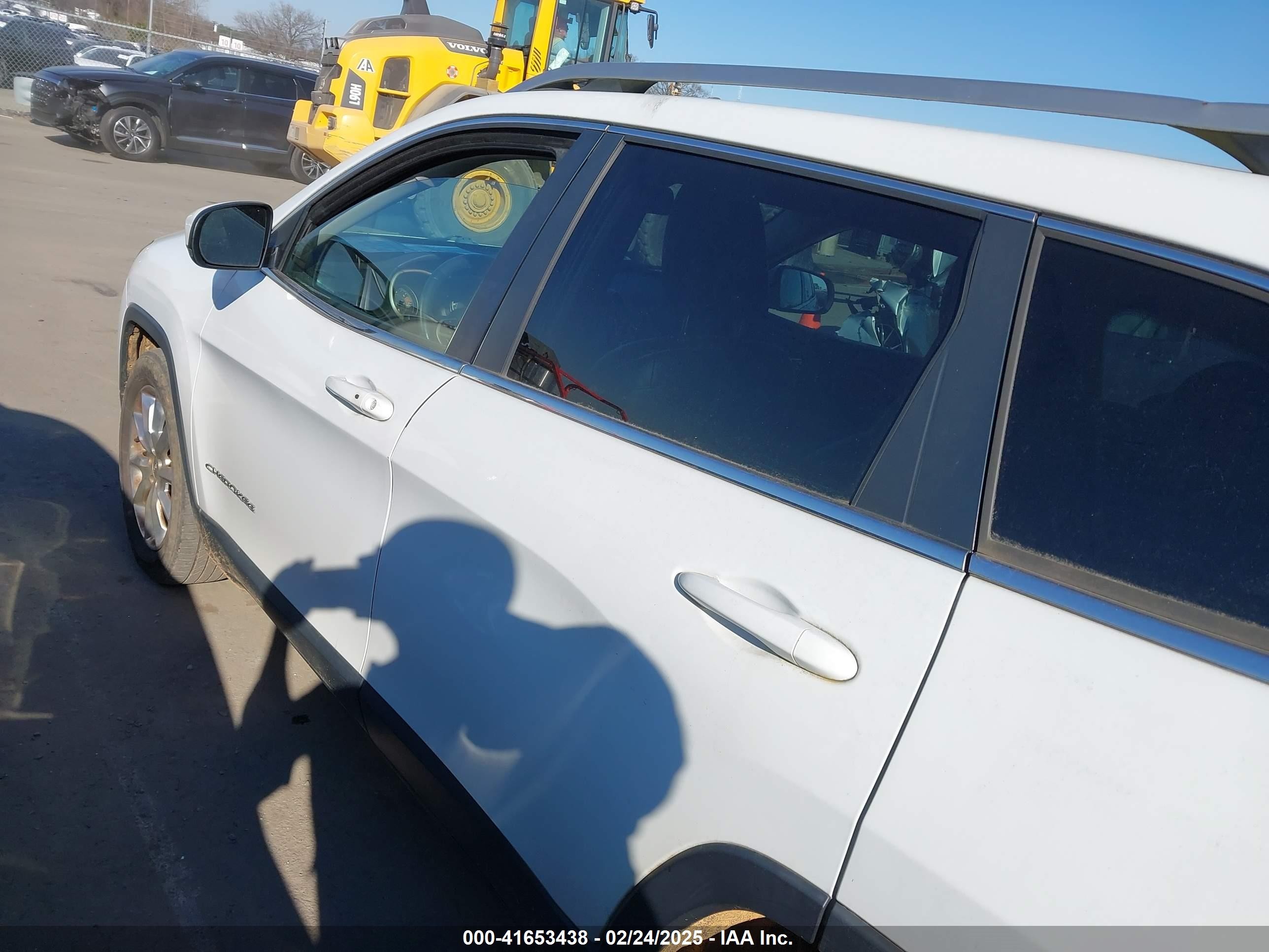 2017 Jeep Cherokee Limited Fwd White vin: 1C4PJLDB5HW534225
