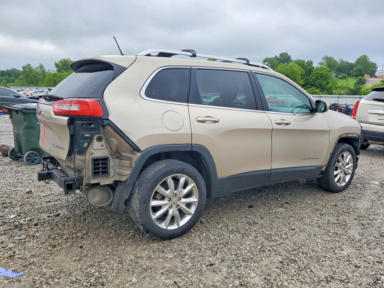 2014 Jeep Cherokee Limited Beige vin: 1C4PJLDB6EW313888
