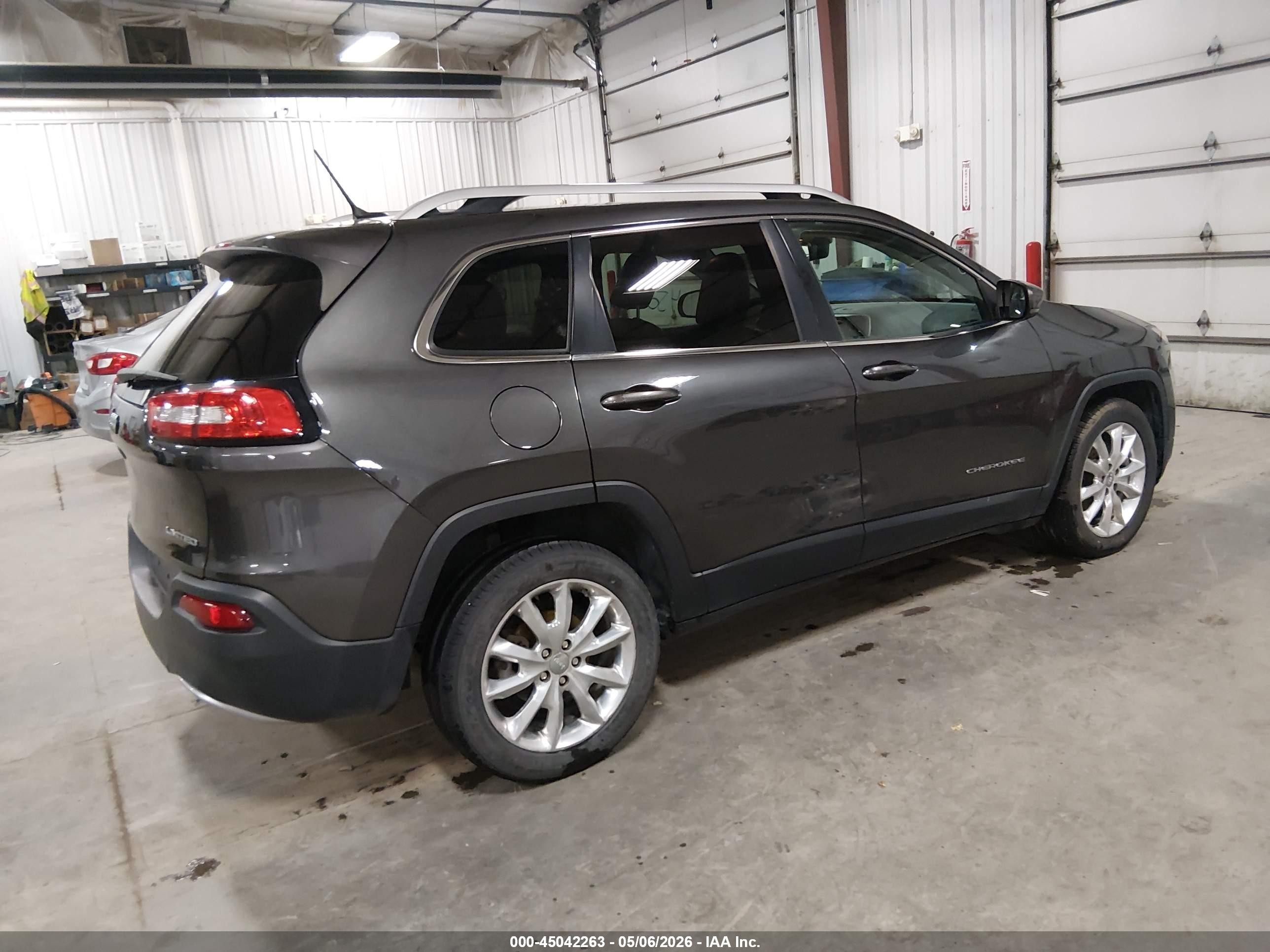 2015 Jeep Cherokee Limited Gray vin: 1C4PJLDB7FW579129