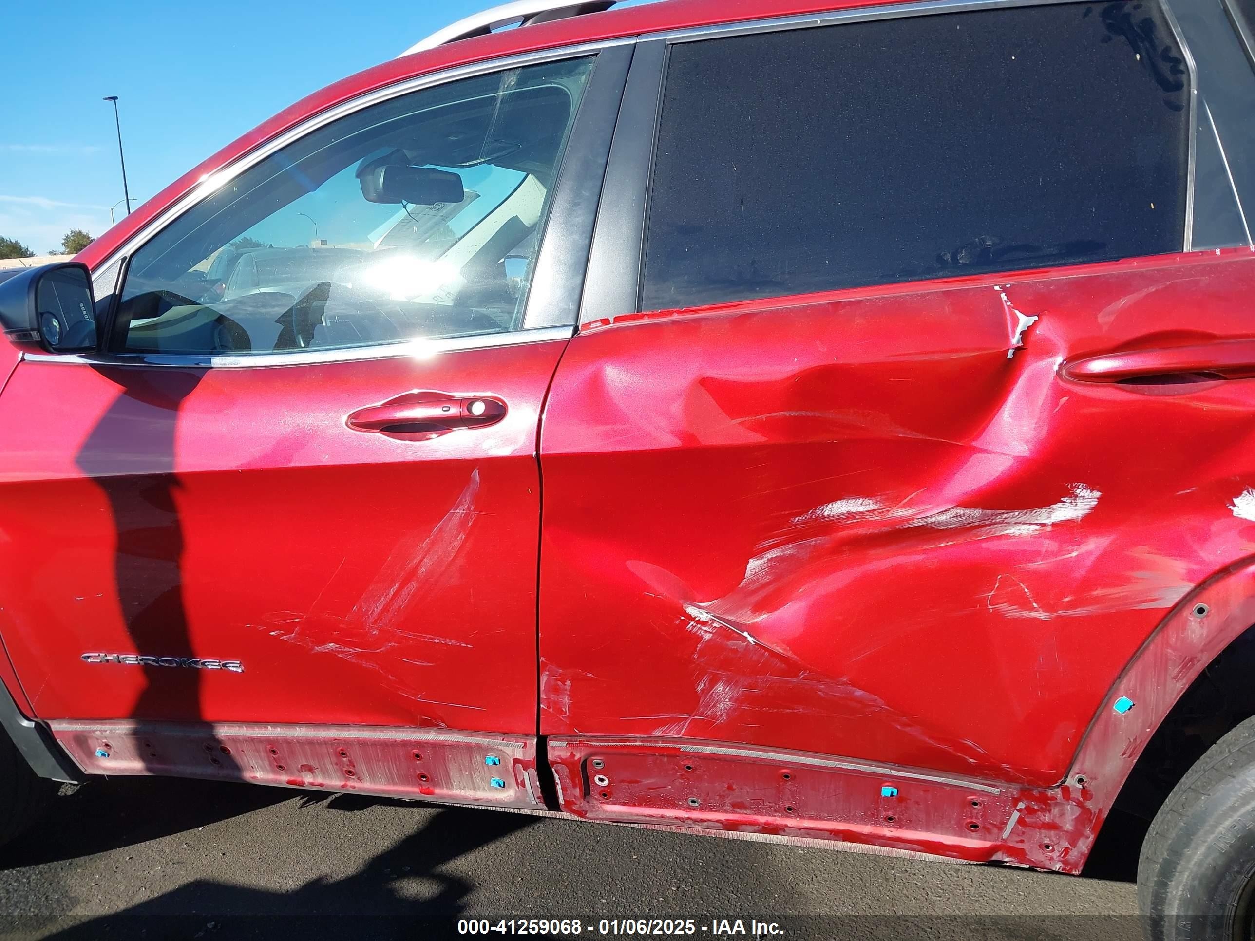 2017 Jeep Cherokee Limited Fwd Red vin: 1C4PJLDB7HW526577