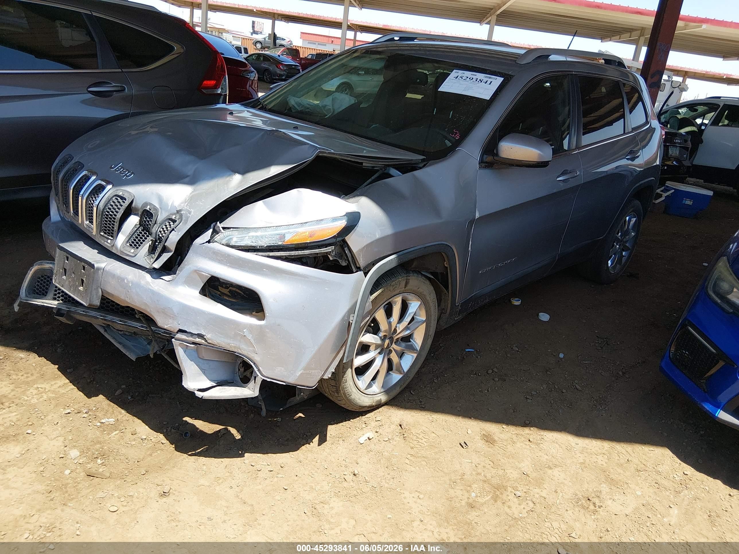 2015 Jeep Cherokee Limited Silver vin: 1C4PJLDB8FW507632