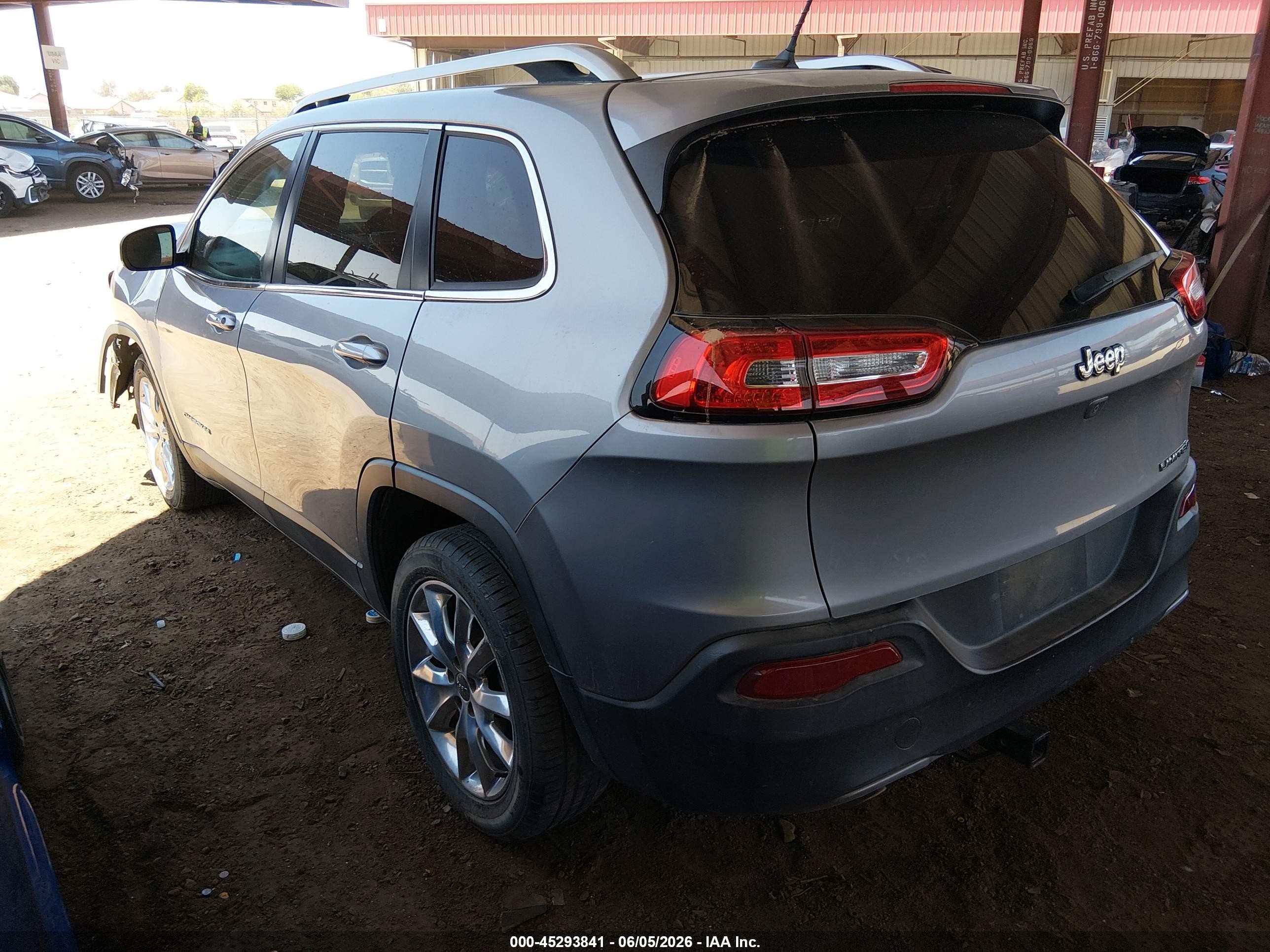 2015 Jeep Cherokee Limited Silver vin: 1C4PJLDB8FW507632
