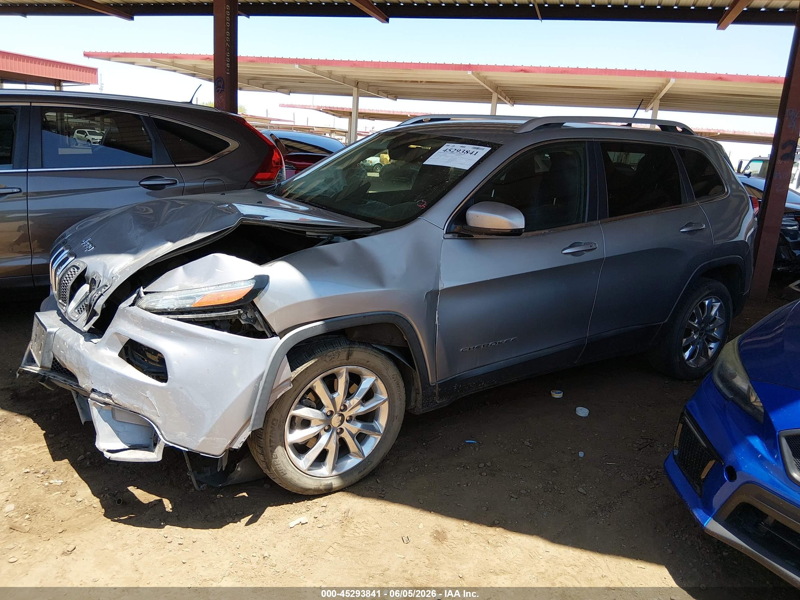 2015 Jeep Cherokee Limited Silver vin: 1C4PJLDB8FW507632