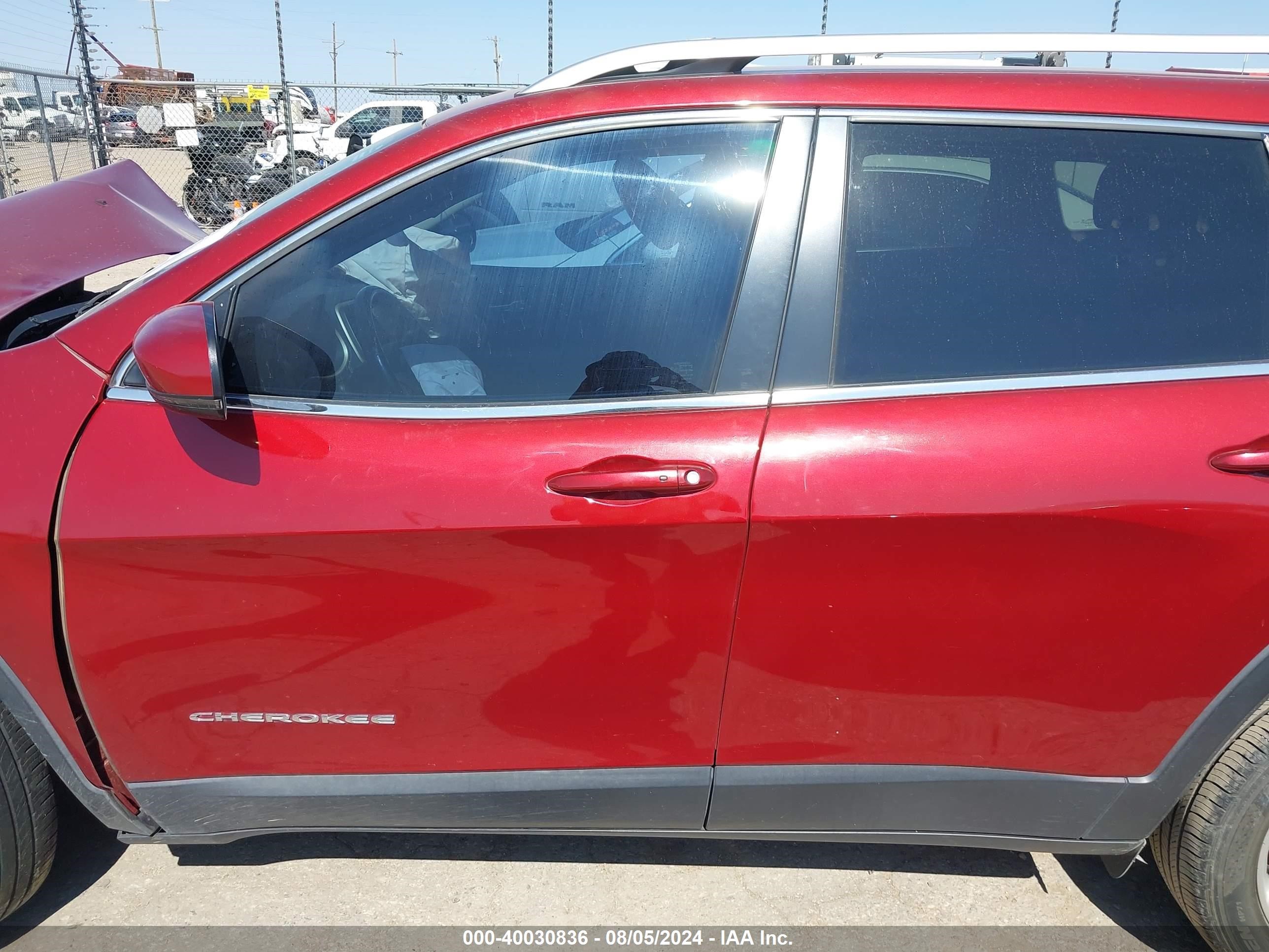 2017 Jeep Cherokee Limited Fwd Red vin: 1C4PJLDB8HW522280