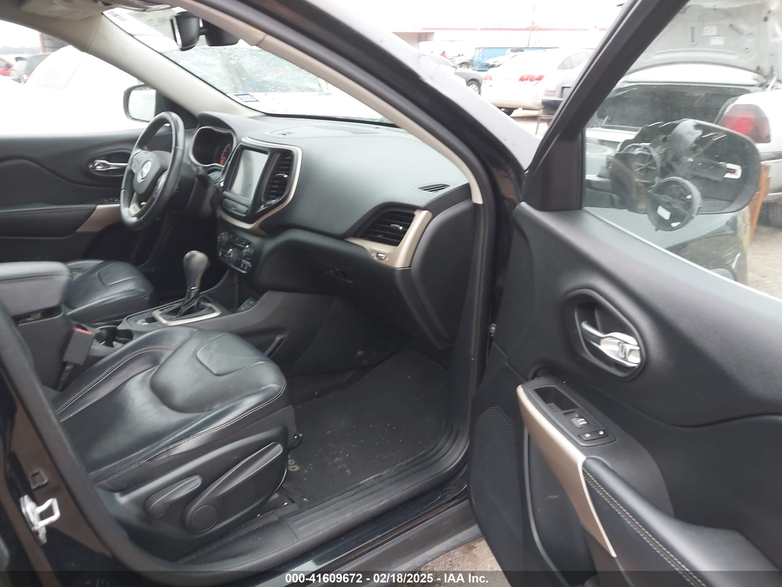 2017 Jeep Cherokee Limited Fwd Черный vin: 1C4PJLDBXHD224339