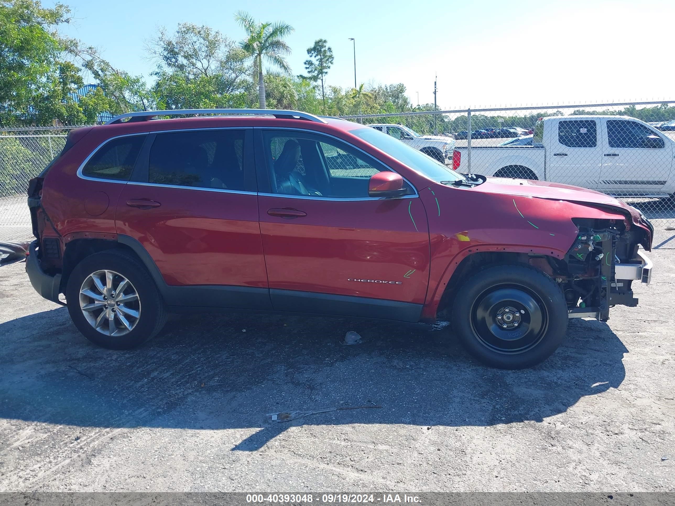 2017 Jeep Cherokee Limited Fwd Red vin: 1C4PJLDBXHW526010