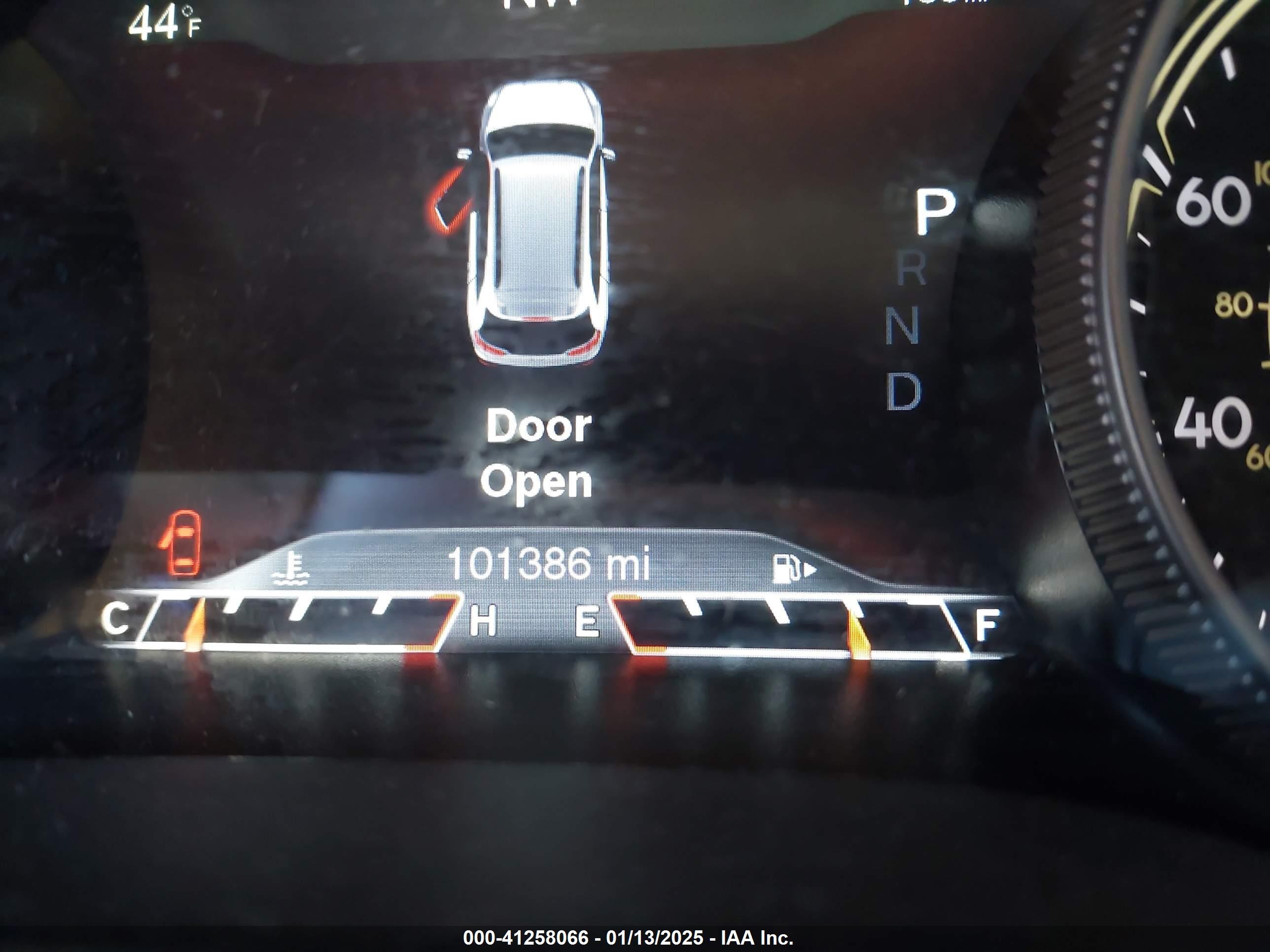 2017 Jeep Cherokee Limited Fwd Gray vin: 1C4PJLDBXHW548184