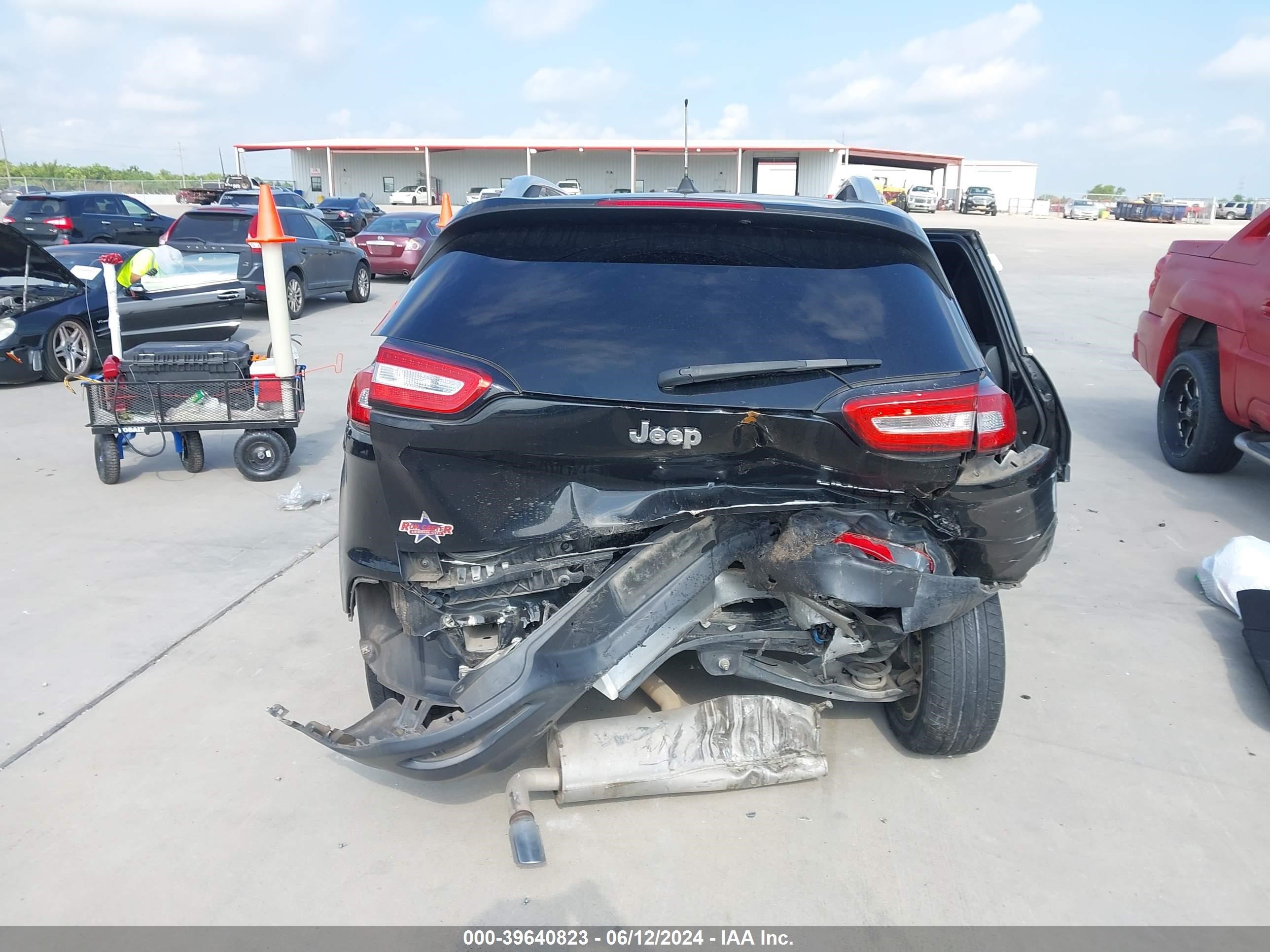 2017 Jeep Cherokee Limited Fwd Black vin: 1C4PJLDBXHW607833