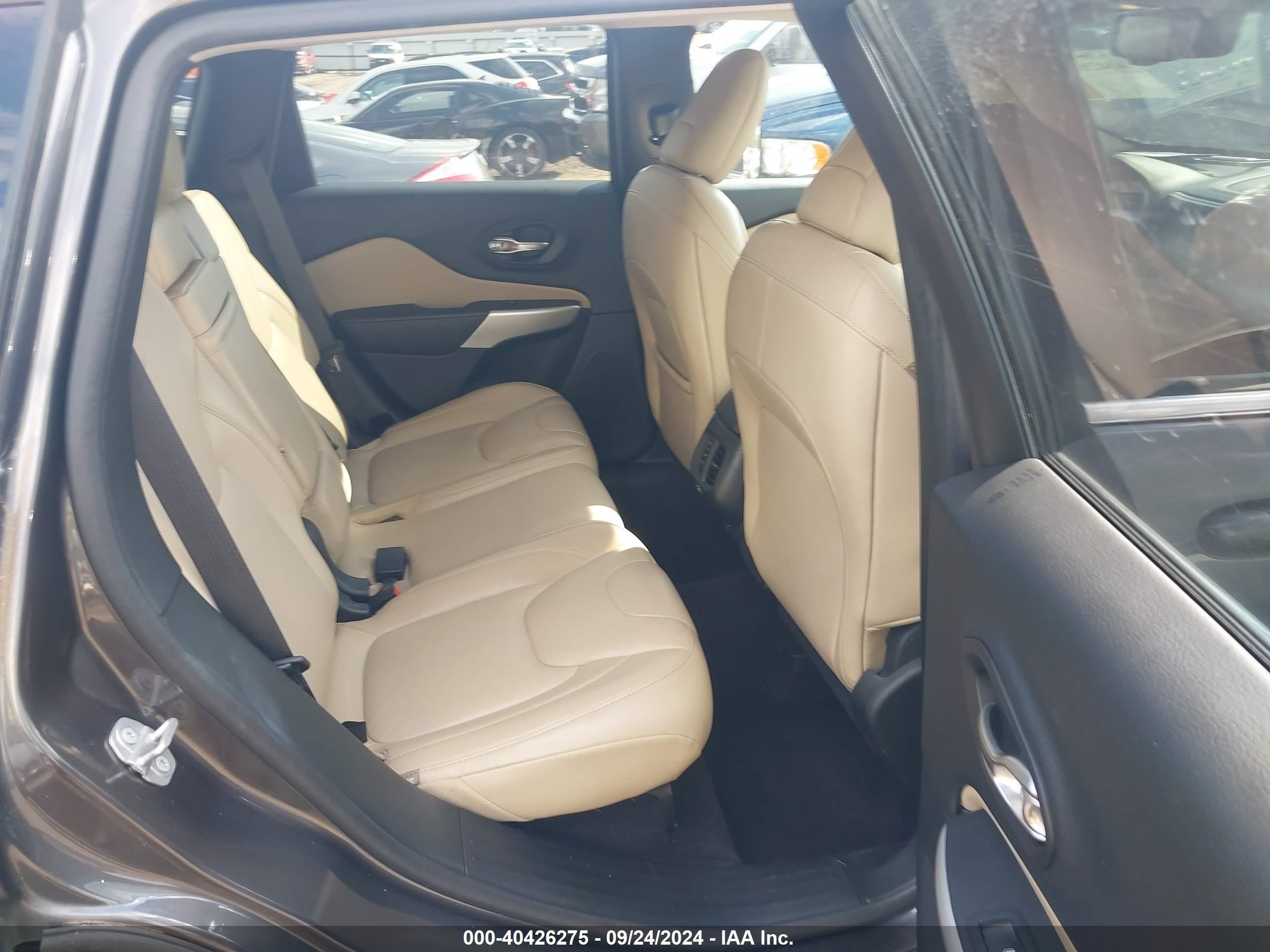 2017 Jeep Cherokee Limited Fwd Gray vin: 1C4PJLDS0HW662131