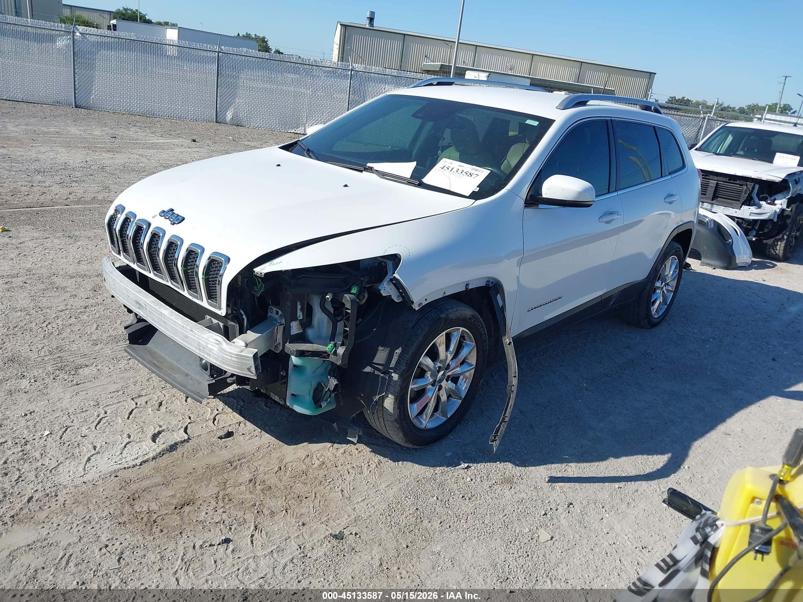 2017 Jeep Cherokee Limited Fwd White vin: 1C4PJLDS1HW602892
