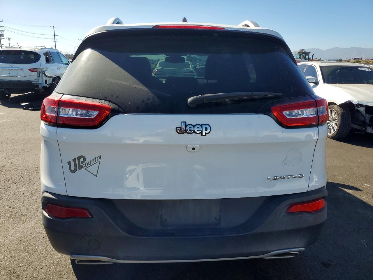2015 Jeep Cherokee Limited White vin: 1C4PJLDS2FW525432