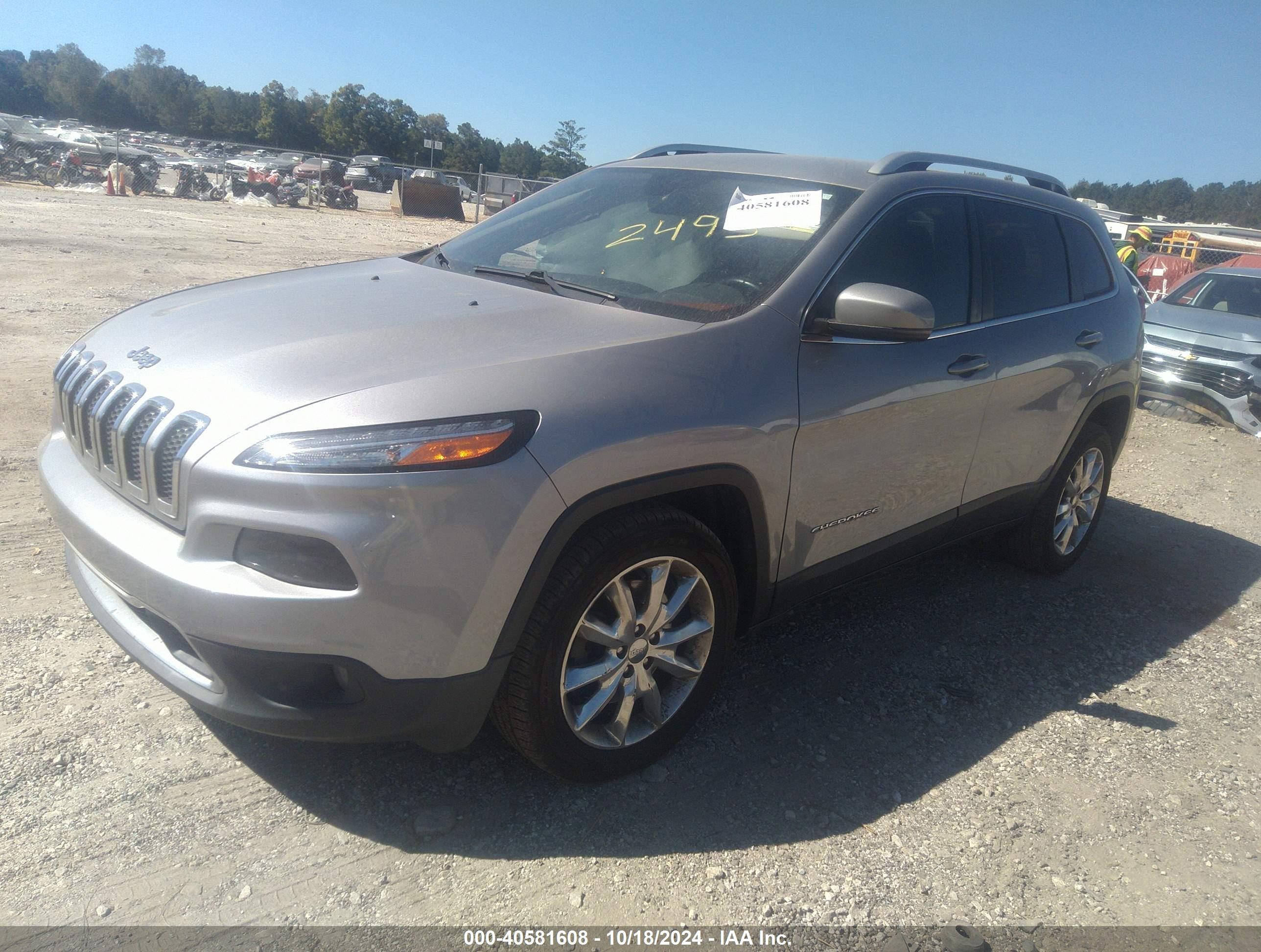 2017 Jeep Cherokee Limited Fwd Silver vin: 1C4PJLDS2HW502493