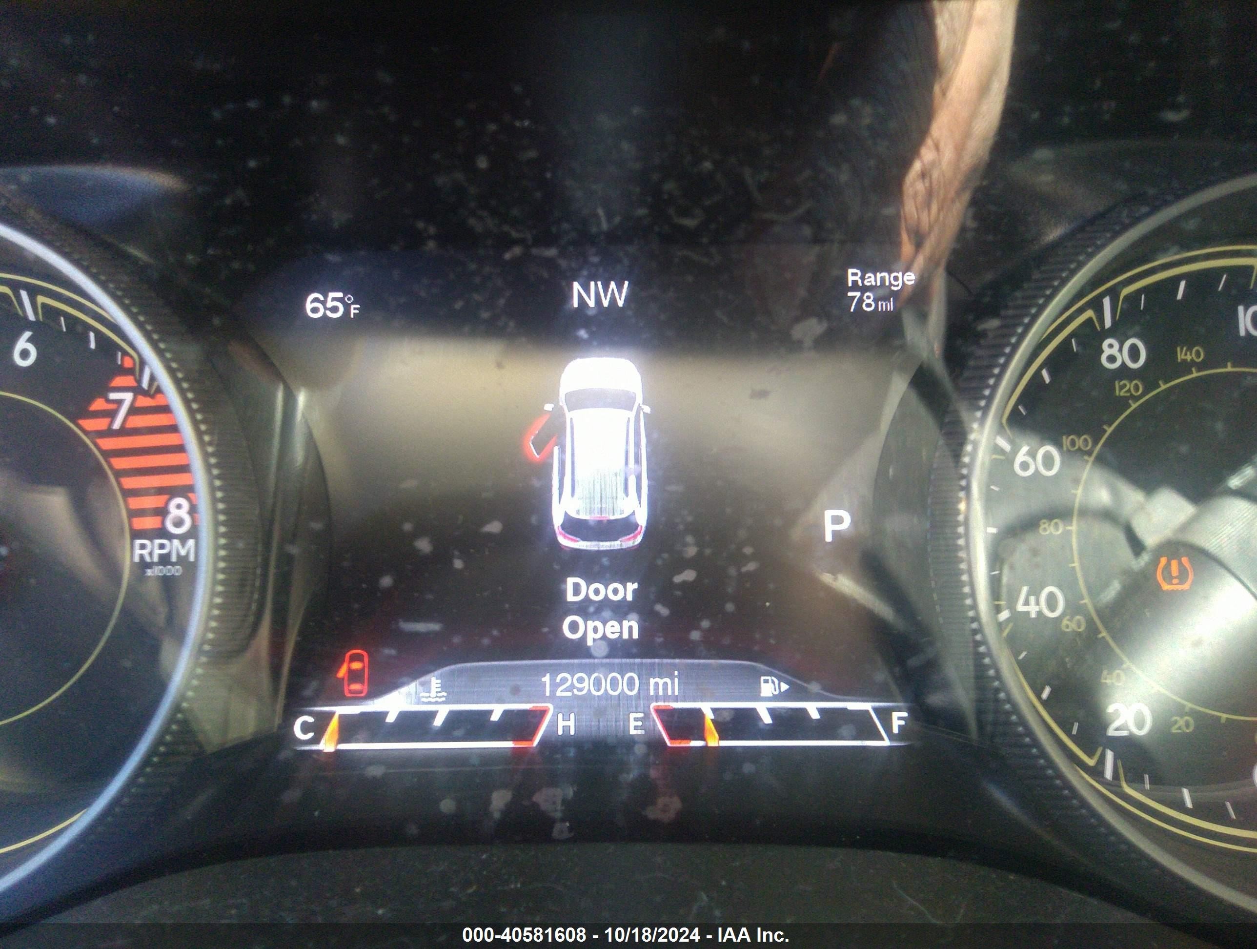 2017 Jeep Cherokee Limited Fwd Silver vin: 1C4PJLDS2HW502493