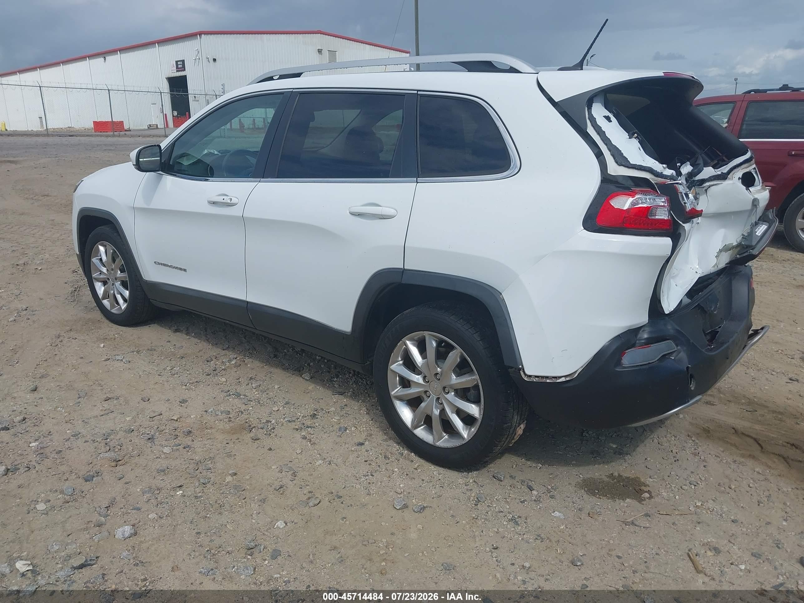 2015 Jeep Cherokee Limited White vin: 1C4PJLDS3FW573571