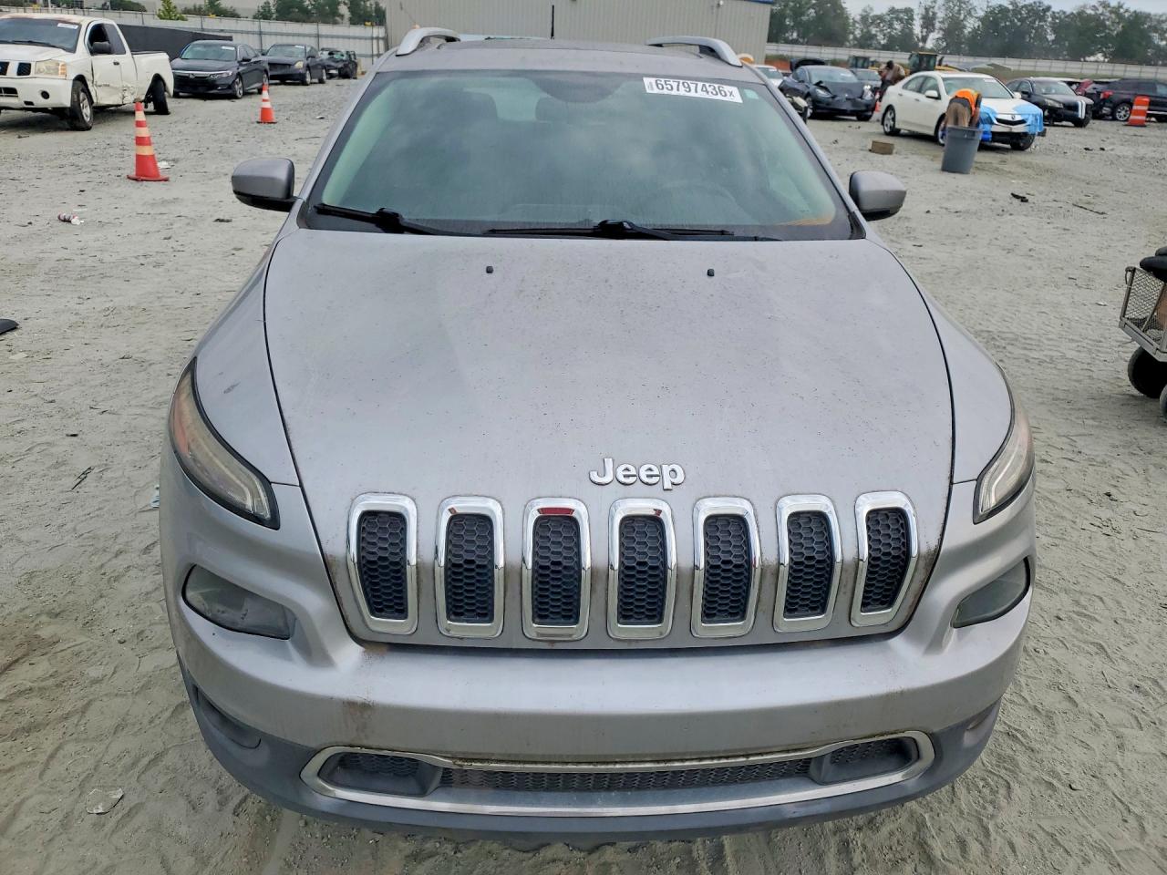 2015 Jeep Cherokee Limited Silver vin: 1C4PJLDS4FW525495