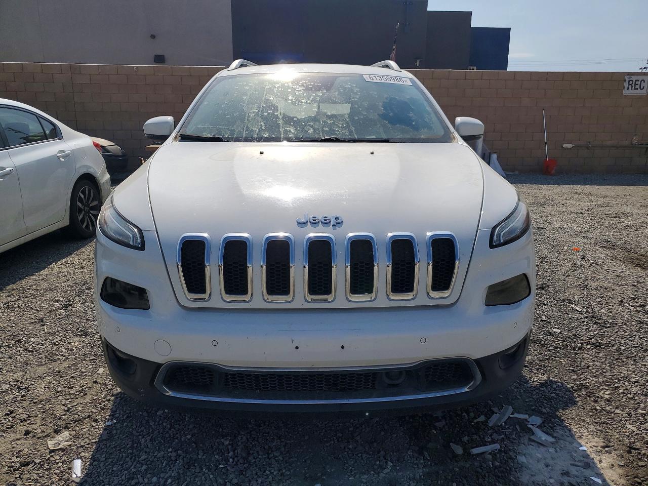 2015 Jeep Cherokee Limited White vin: 1C4PJLDS4FW547075