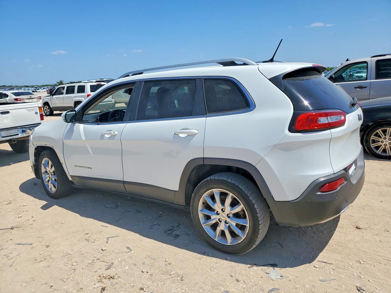 2014 Jeep Cherokee Limited White vin: 1C4PJLDS5EW200272