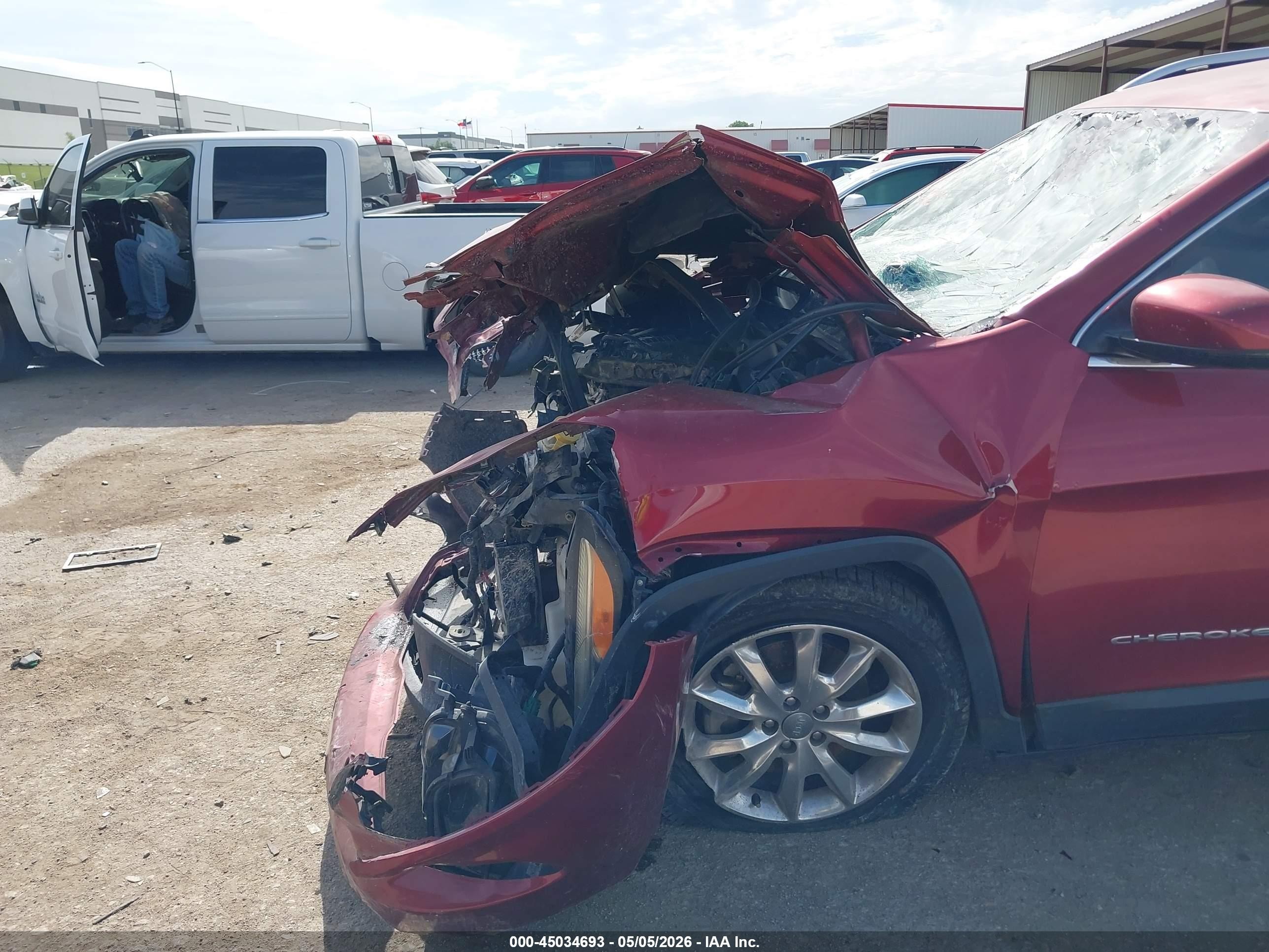 2015 Jeep Cherokee Limited Red vin: 1C4PJLDS5FW607896