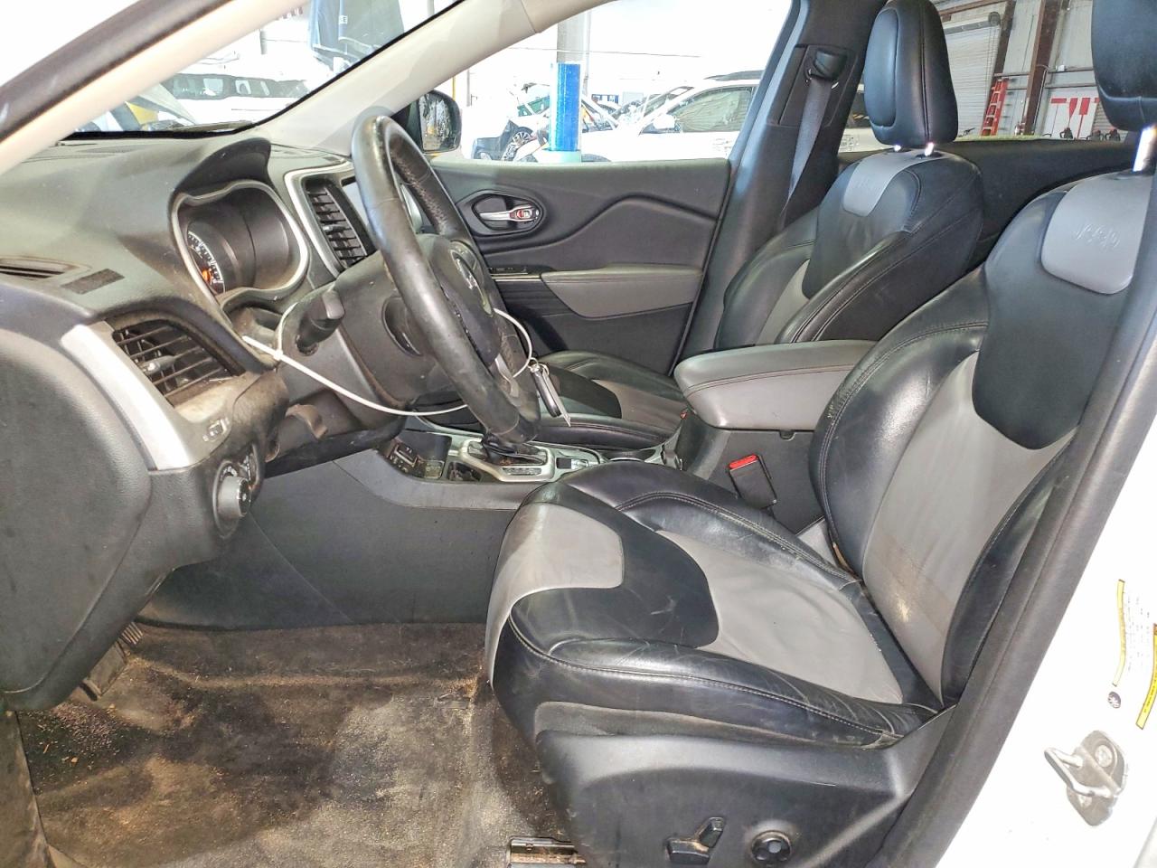 2014 Jeep Cherokee Limited White vin: 1C4PJLDS6EW154905
