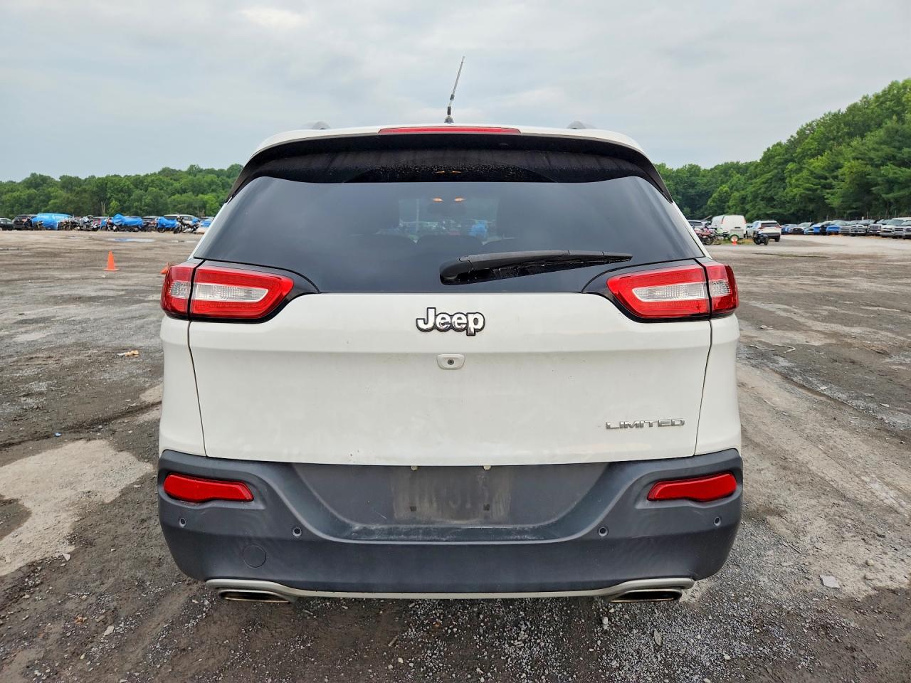 2015 Jeep Cherokee Limited White vin: 1C4PJLDS6FW548650