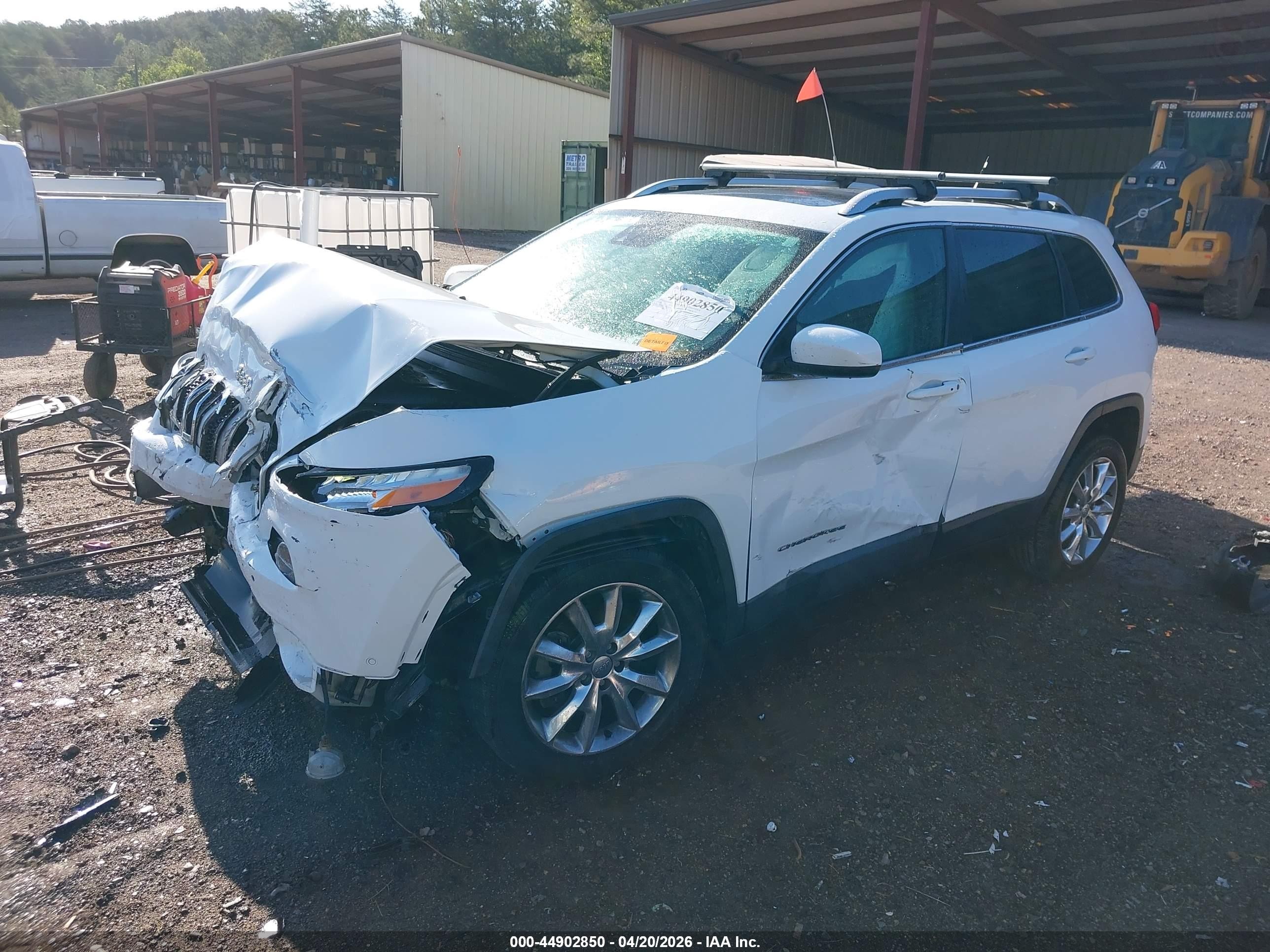 2015 Jeep Cherokee Limited White vin: 1C4PJLDS6FW579817