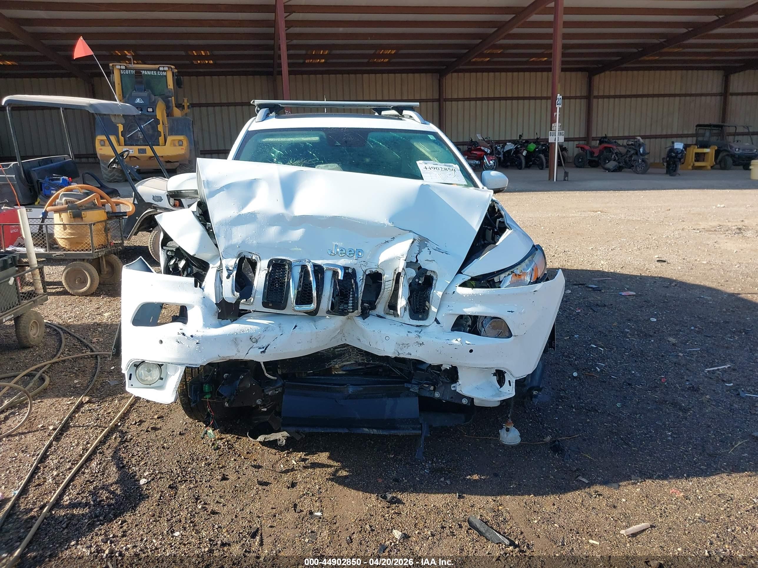 2015 Jeep Cherokee Limited White vin: 1C4PJLDS6FW579817