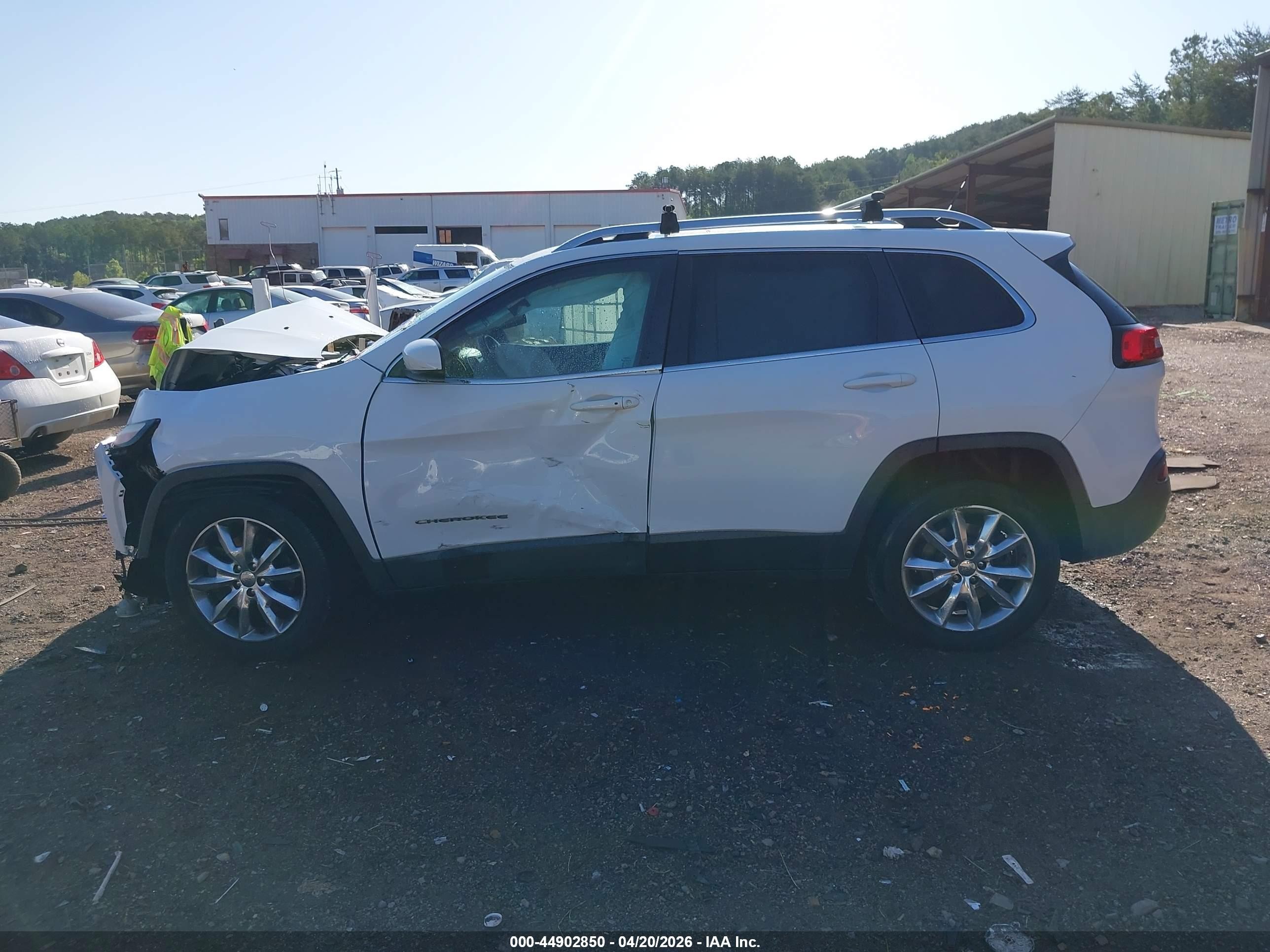 2015 Jeep Cherokee Limited White vin: 1C4PJLDS6FW579817