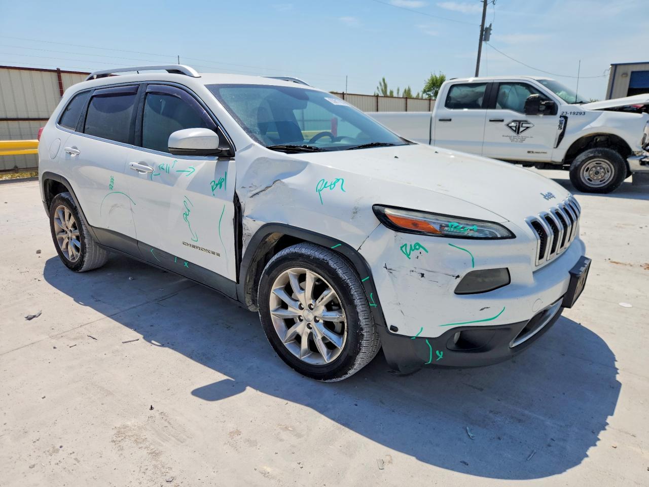 2015 Jeep Cherokee Limited White vin: 1C4PJLDS6FW590378
