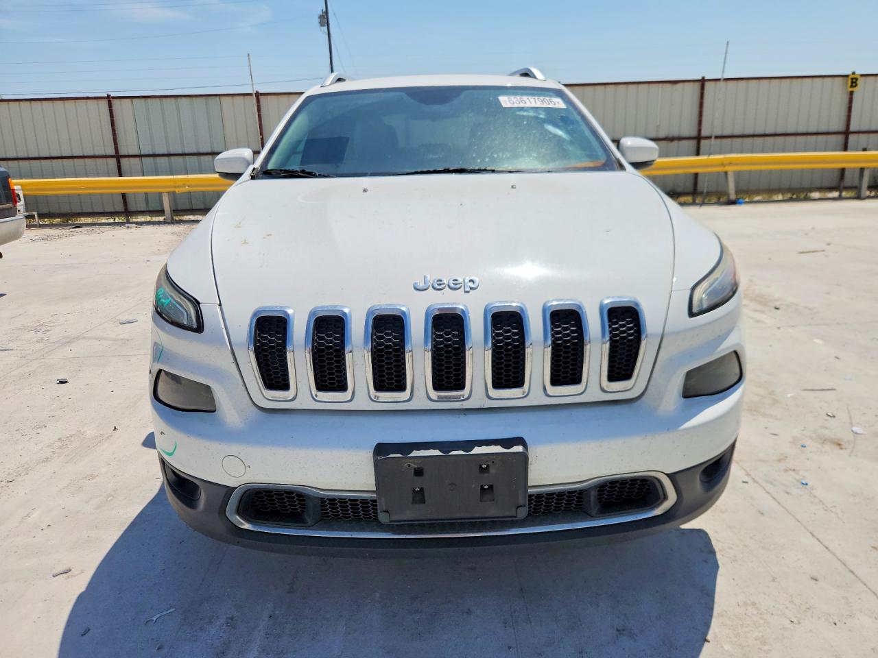 2015 Jeep Cherokee Limited White vin: 1C4PJLDS6FW590378