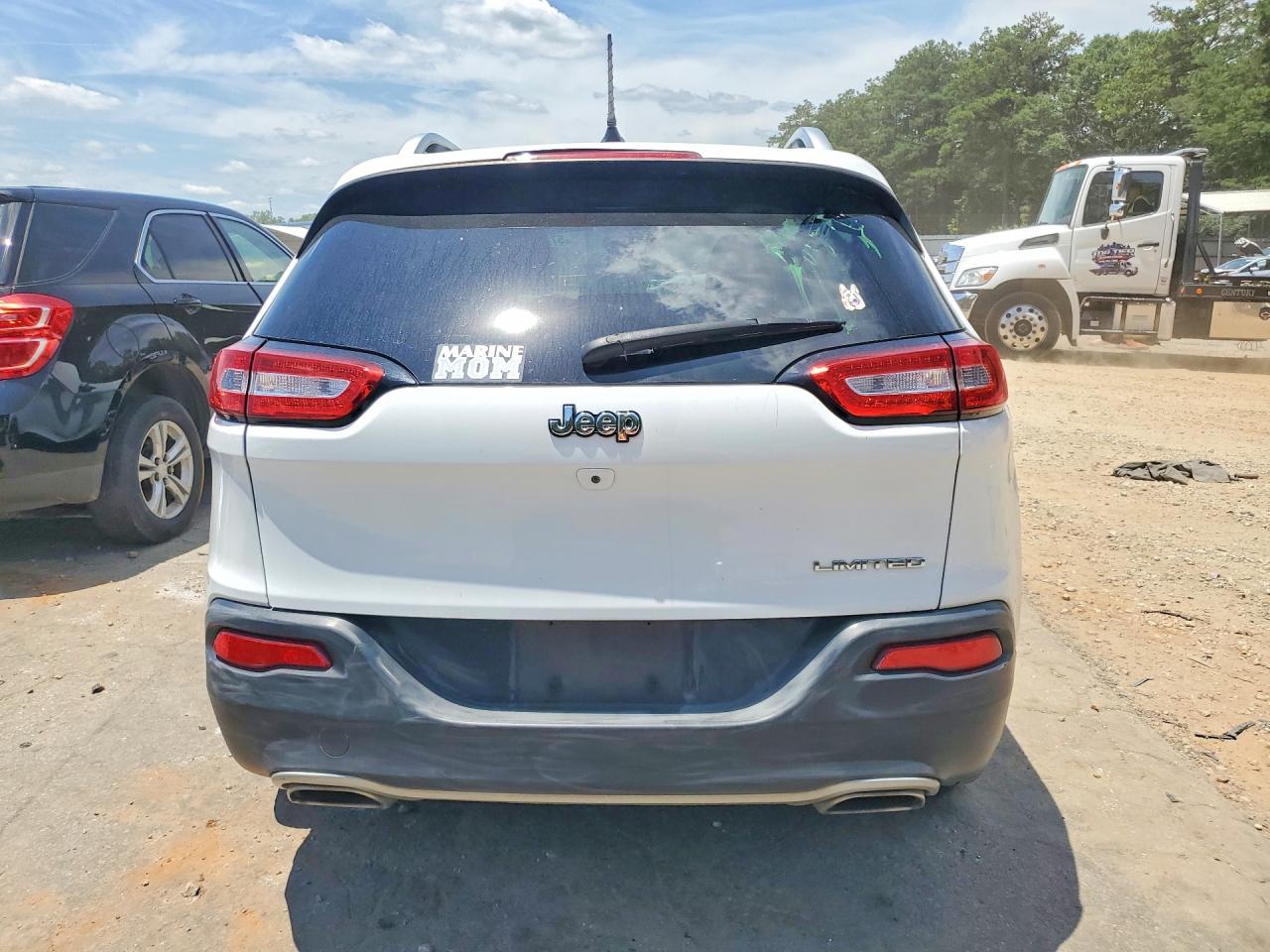 2015 Jeep Cherokee Limited White vin: 1C4PJLDS6FW671512