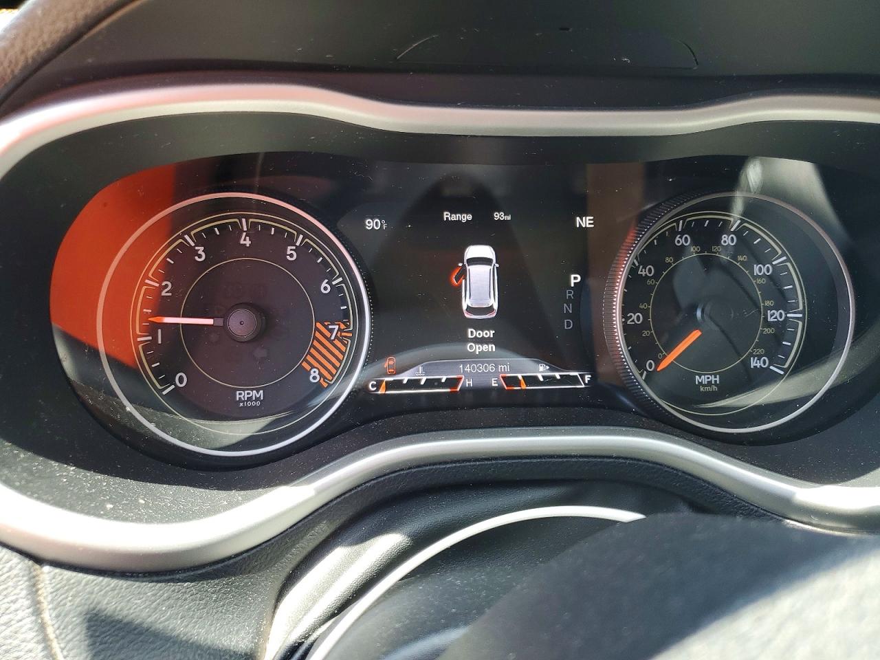 2015 Jeep Cherokee Limited White vin: 1C4PJLDS6FW671512