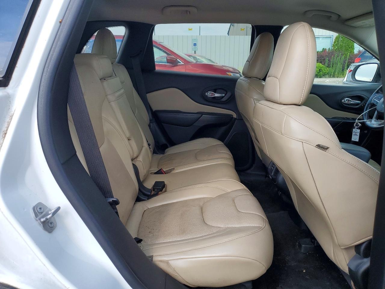 2015 Jeep Cherokee Limited White vin: 1C4PJLDS6FW753563