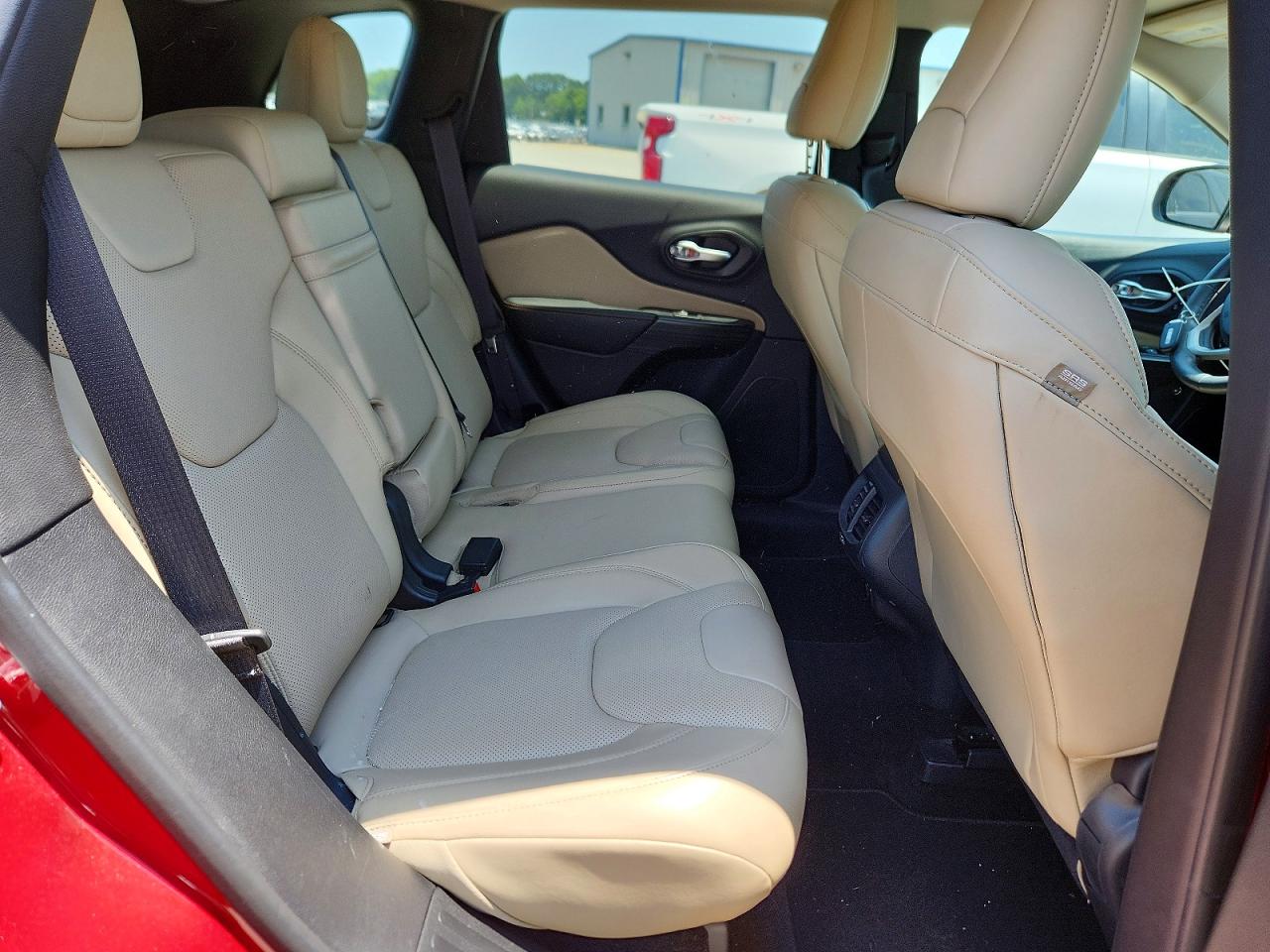 2015 Jeep Cherokee Limited Red vin: 1C4PJLDS6FW760741
