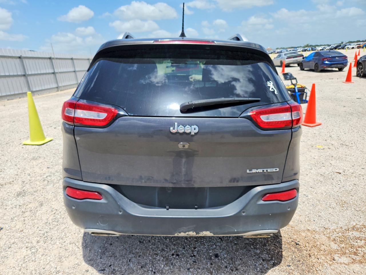 2017 Jeep Cherokee Limited Gray vin: 1C4PJLDS6HW573681