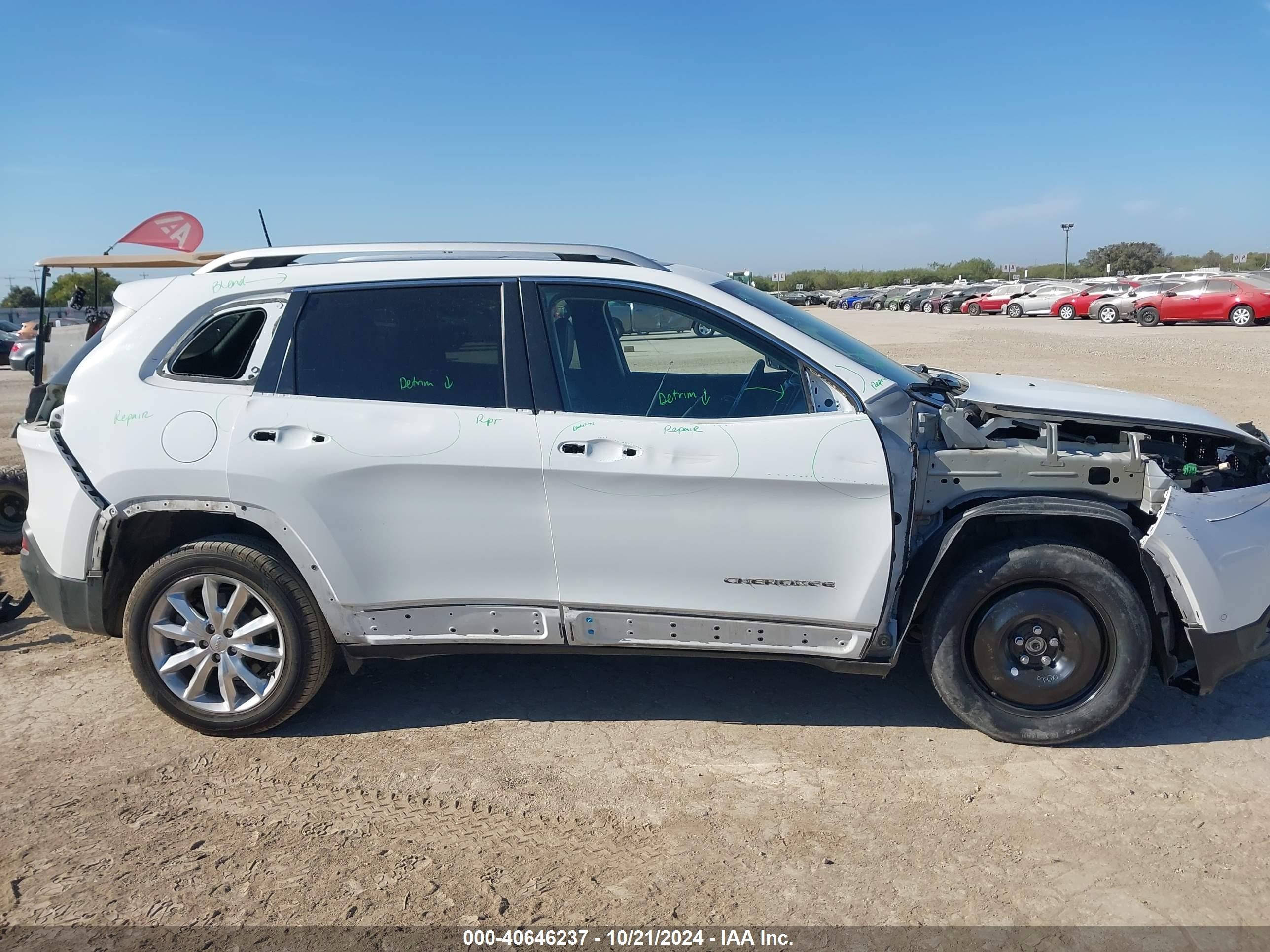 2017 Jeep Cherokee Limited Fwd White vin: 1C4PJLDS8HW642810