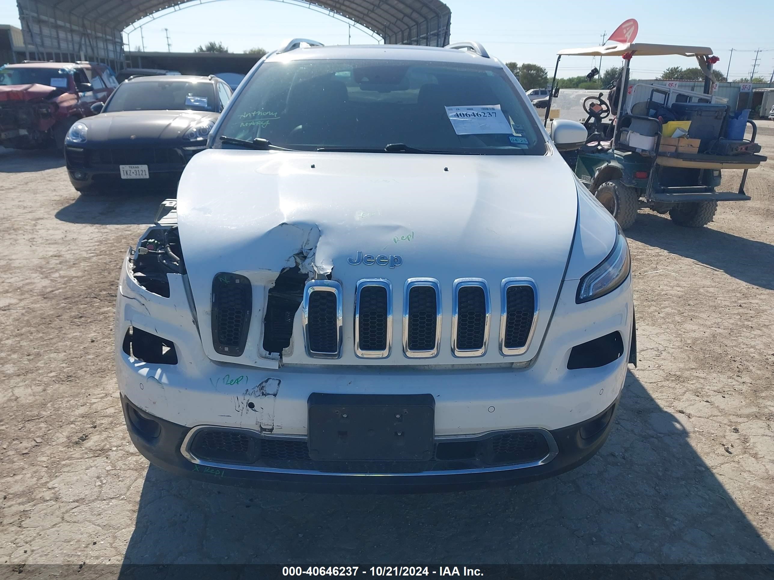 2017 Jeep Cherokee Limited Fwd White vin: 1C4PJLDS8HW642810