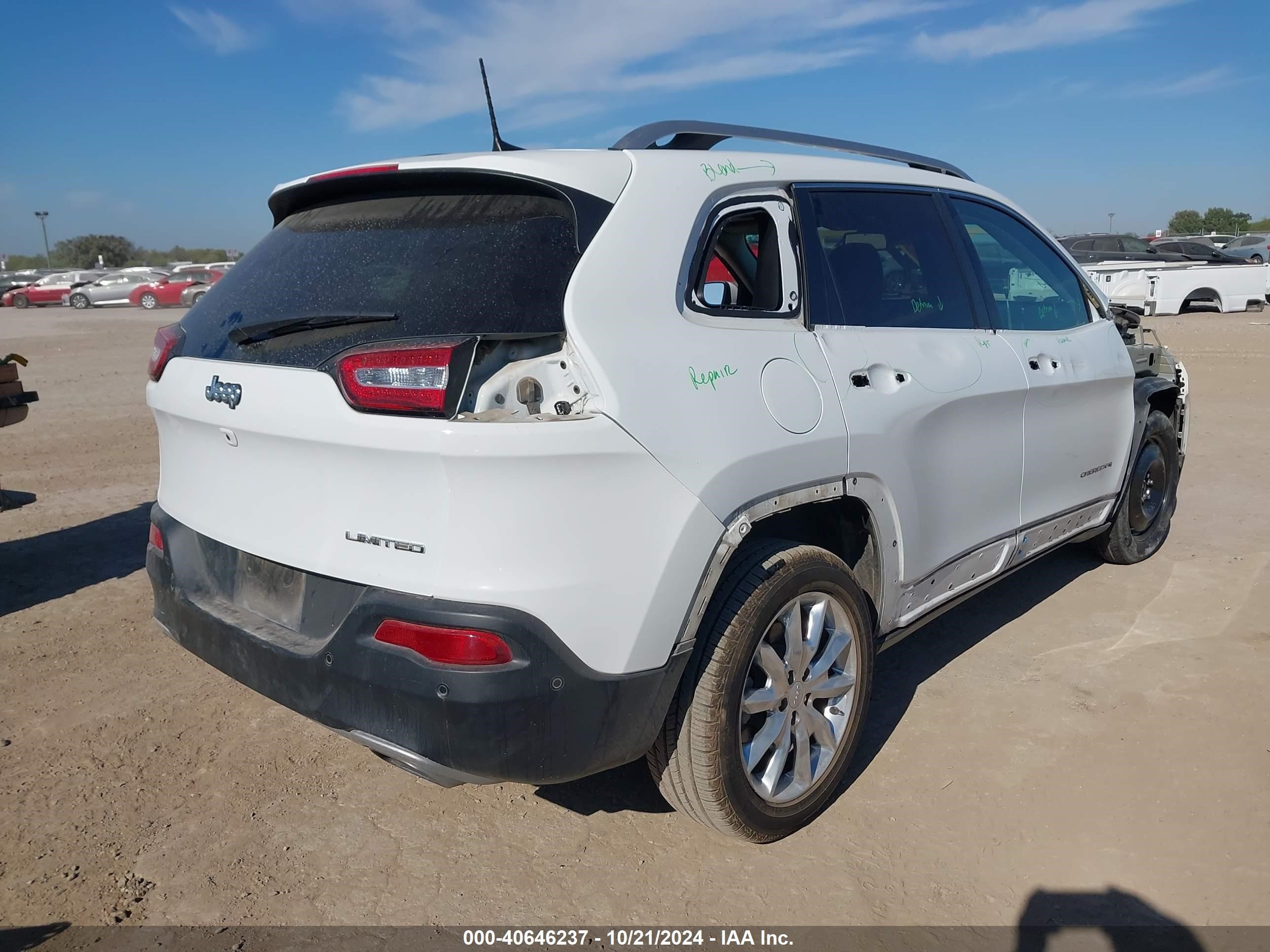 2017 Jeep Cherokee Limited Fwd White vin: 1C4PJLDS8HW642810