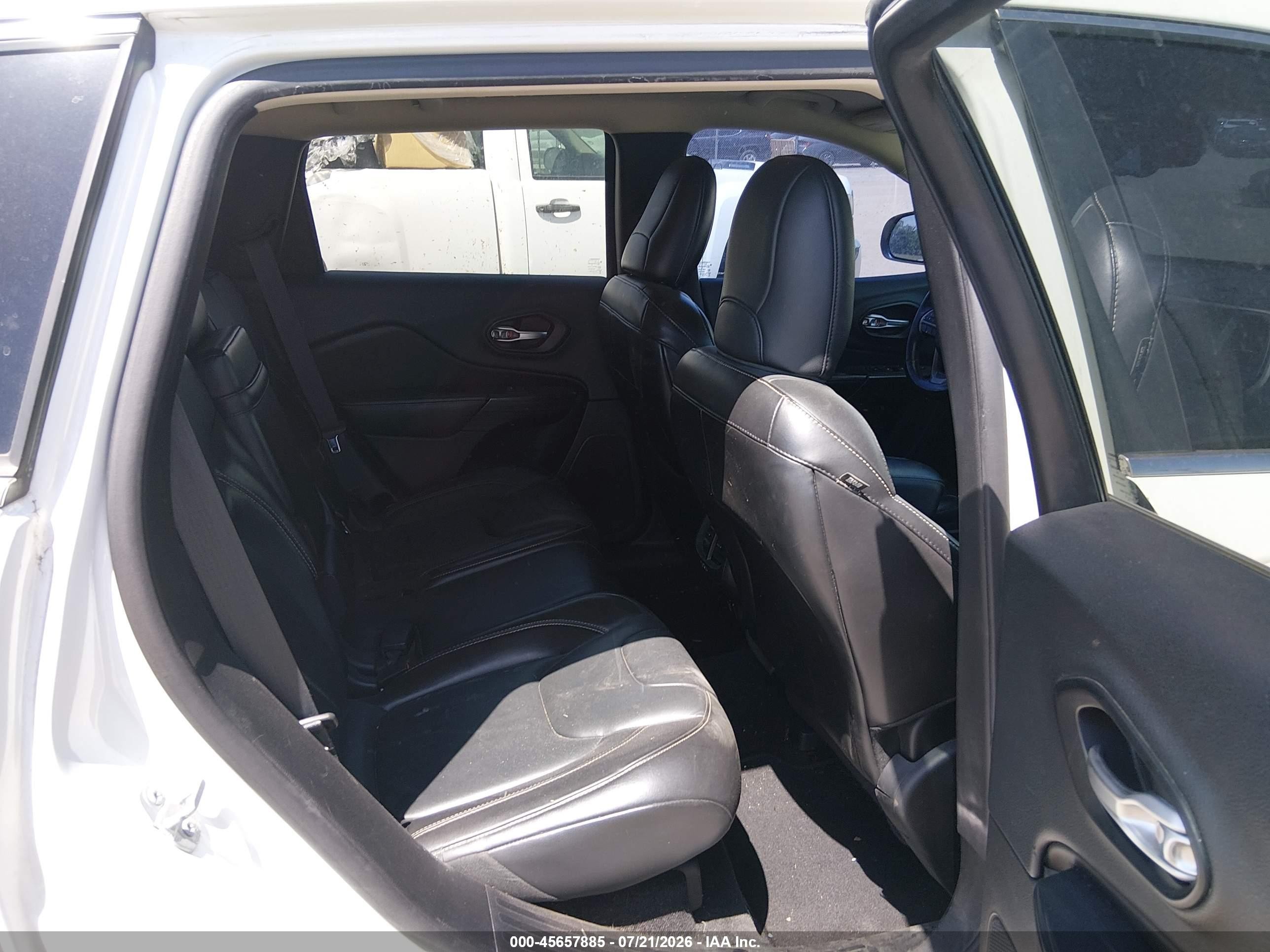 2015 Jeep Cherokee Limited Белый vin: 1C4PJLDS9FW670113