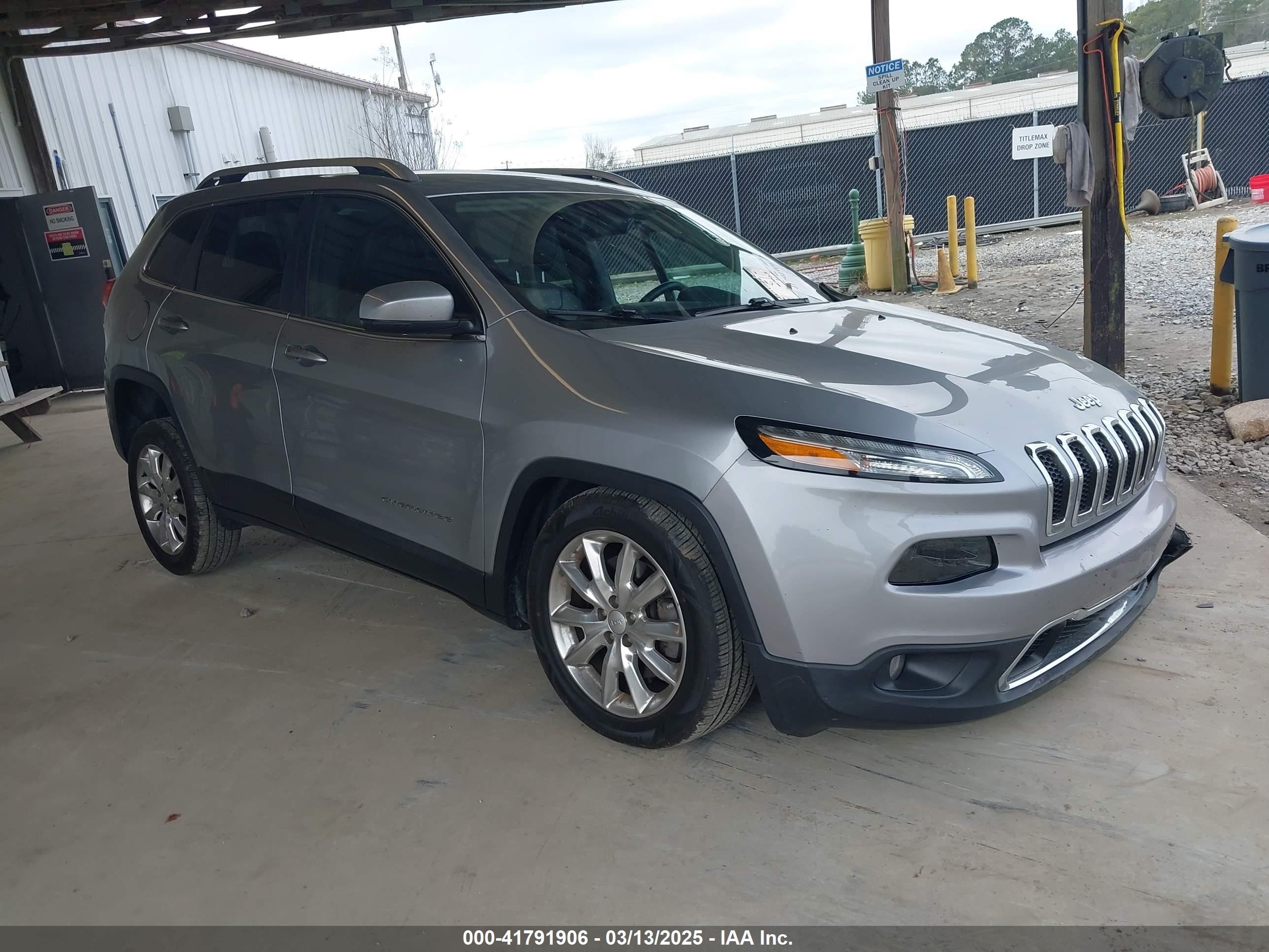 2017 Jeep Cherokee Limited Fwd Silver vin: 1C4PJLDS9HW650690