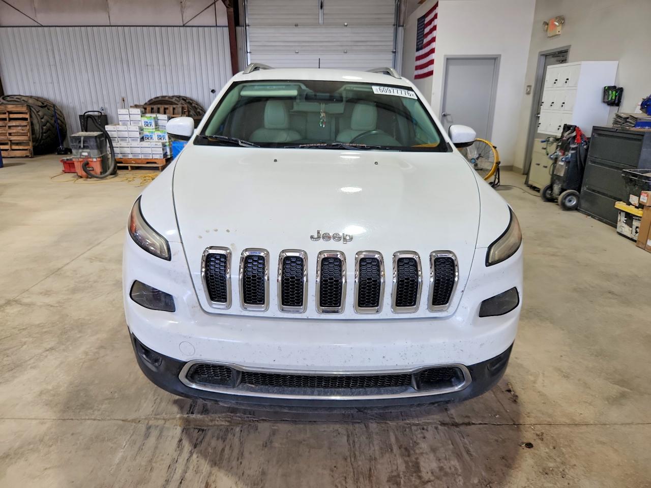 2015 Jeep Cherokee Limited White vin: 1C4PJLDSXFW517689