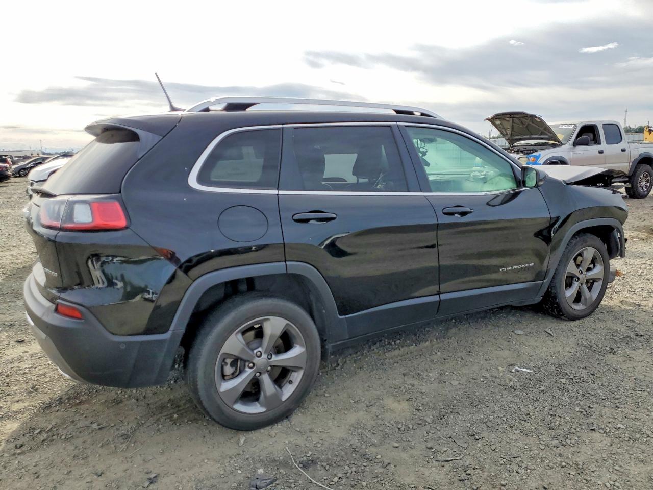 2021 Jeep Cherokee Limited Черный vin: 1C4PJLDX4MD250926